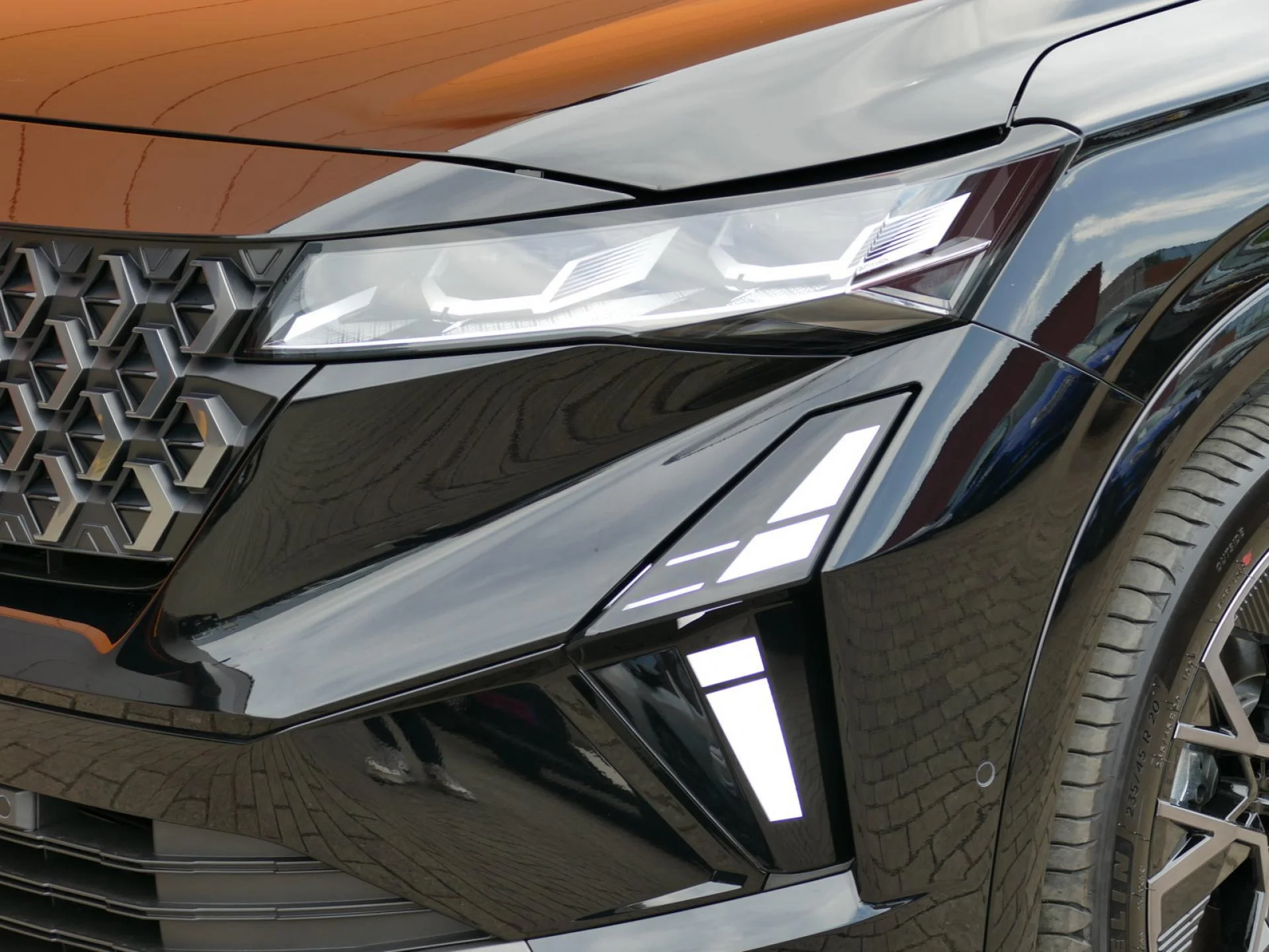 RENAULT AUSTRAL - Miniature 32 sur 35 - Cliquer pour voir cette photo