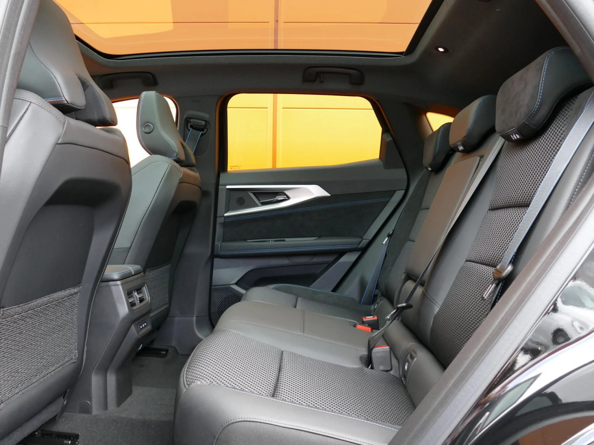 RENAULT AUSTRAL - Miniature 8 sur 35 - Cliquer pour voir cette photo