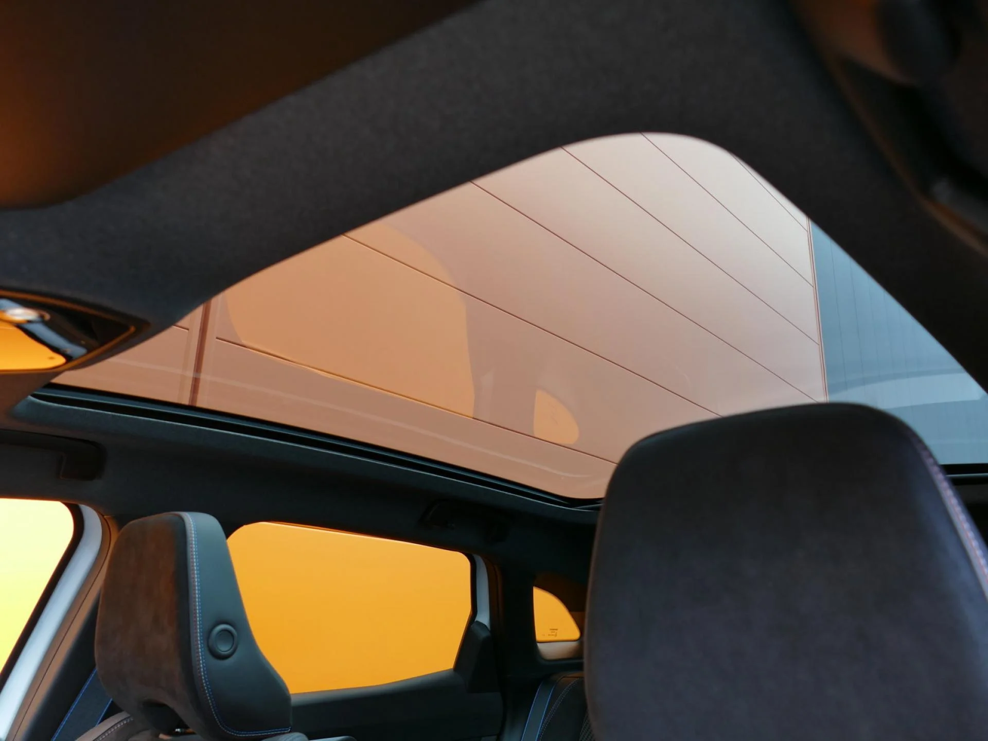 RENAULT AUSTRAL - Miniature 26 sur 35 - Cliquer pour voir cette photo