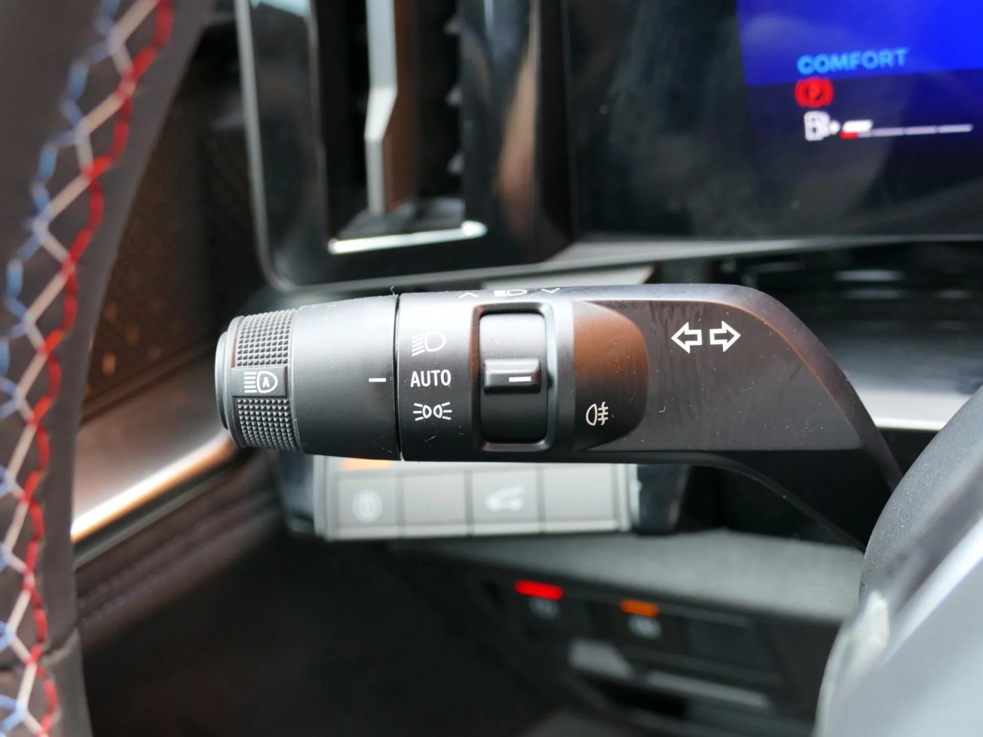 RENAULT AUSTRAL - Miniature 27 sur 34 - Cliquer pour voir cette photo
