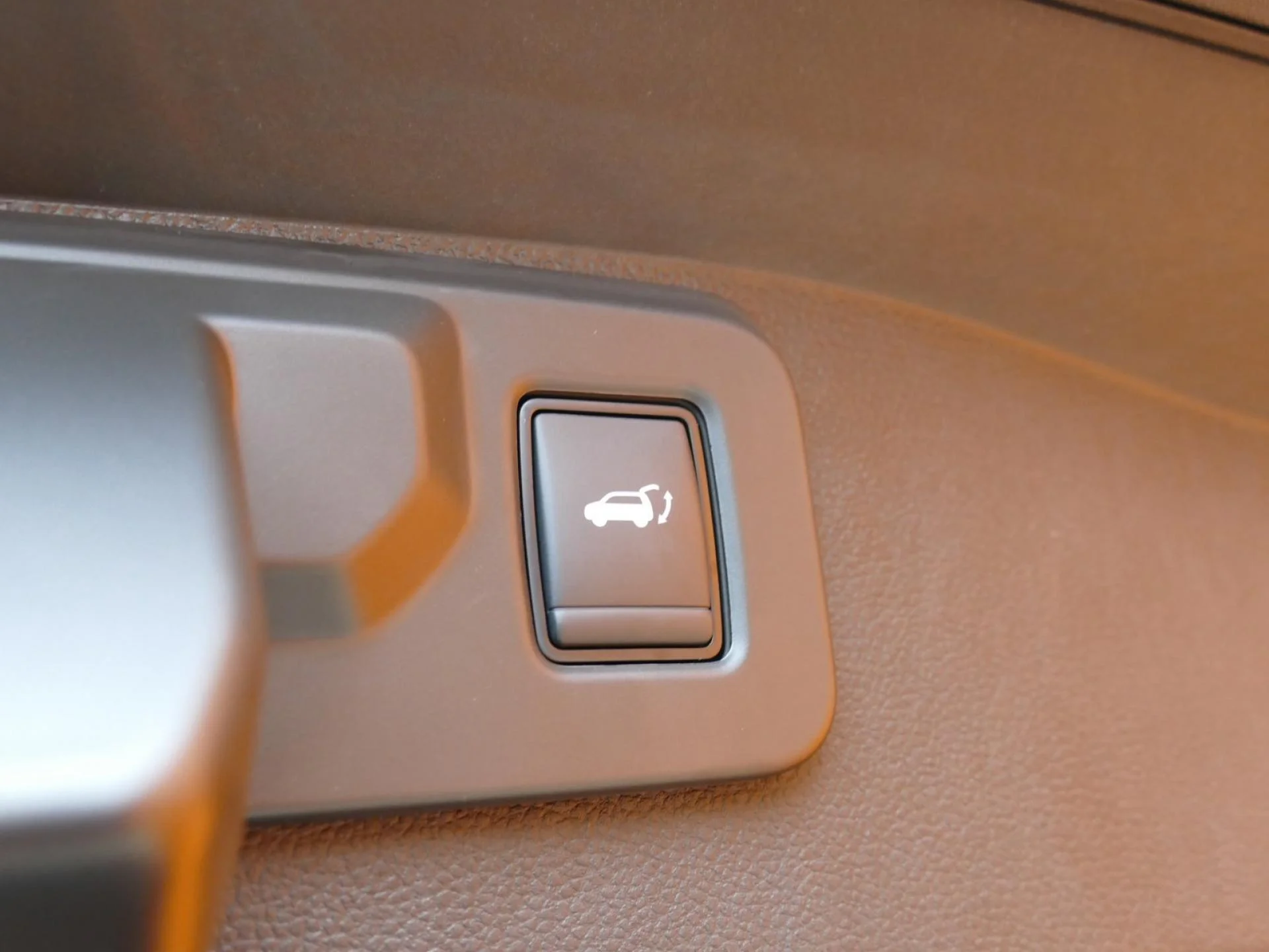RENAULT AUSTRAL - Miniature 20 sur 35 - Cliquer pour voir cette photo