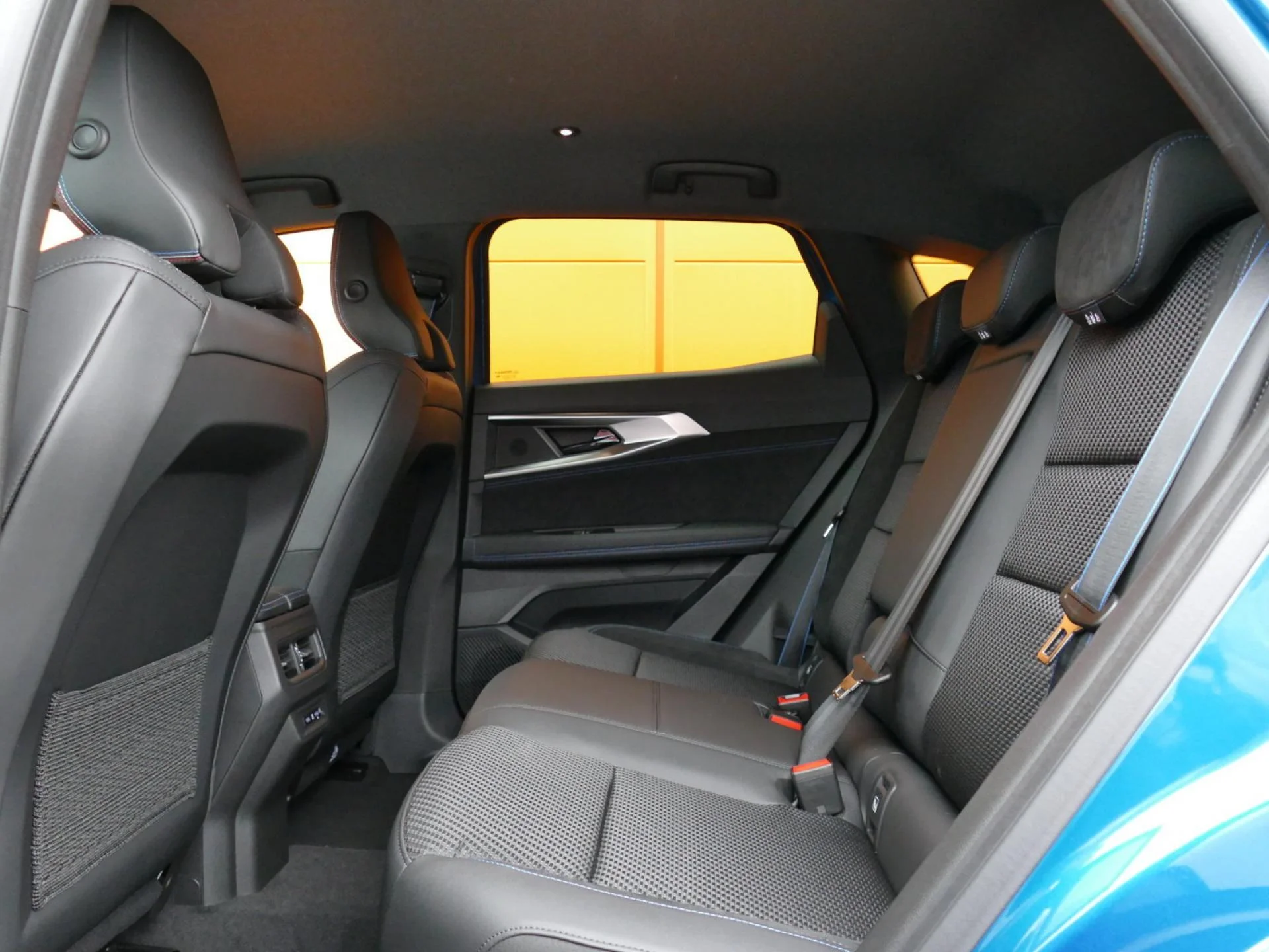 RENAULT AUSTRAL - Miniature 6 sur 33 - Cliquer pour voir cette photo