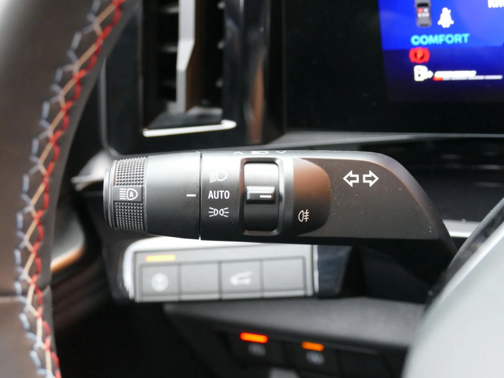 RENAULT AUSTRAL - Miniature 25 sur 32 - Cliquer pour voir cette photo