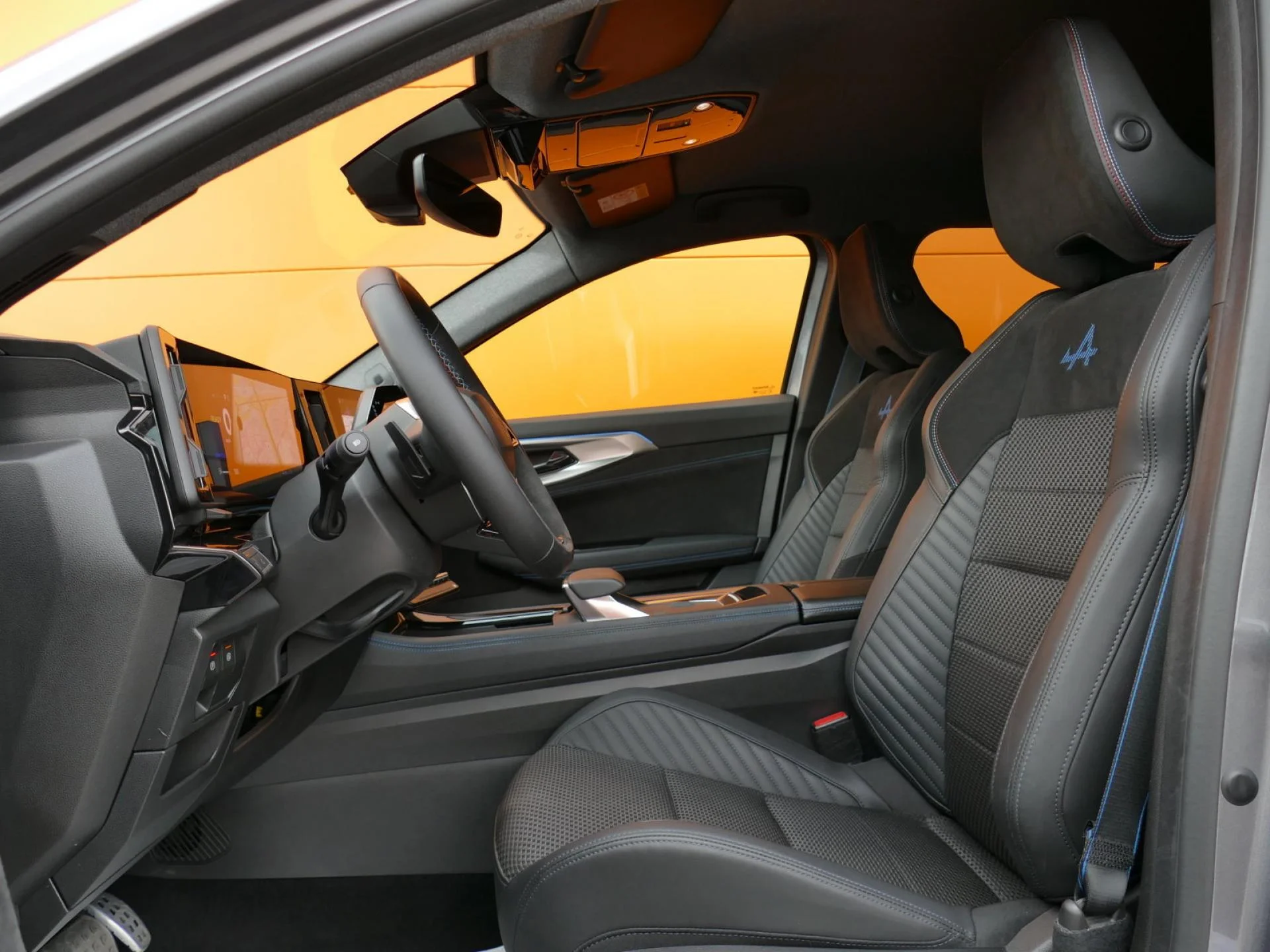 RENAULT AUSTRAL - Miniature 6 sur 32 - Cliquer pour voir cette photo