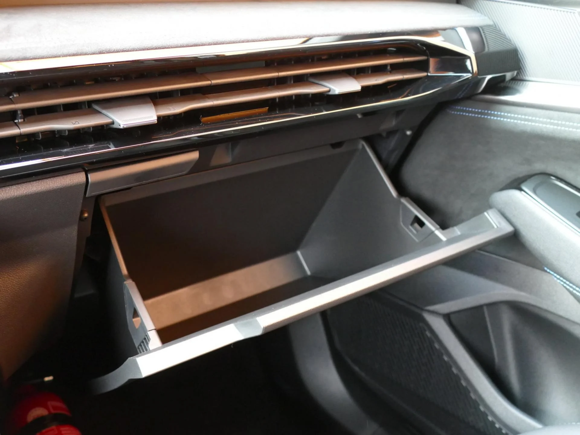 RENAULT AUSTRAL - Miniature 23 sur 33 - Cliquer pour voir cette photo