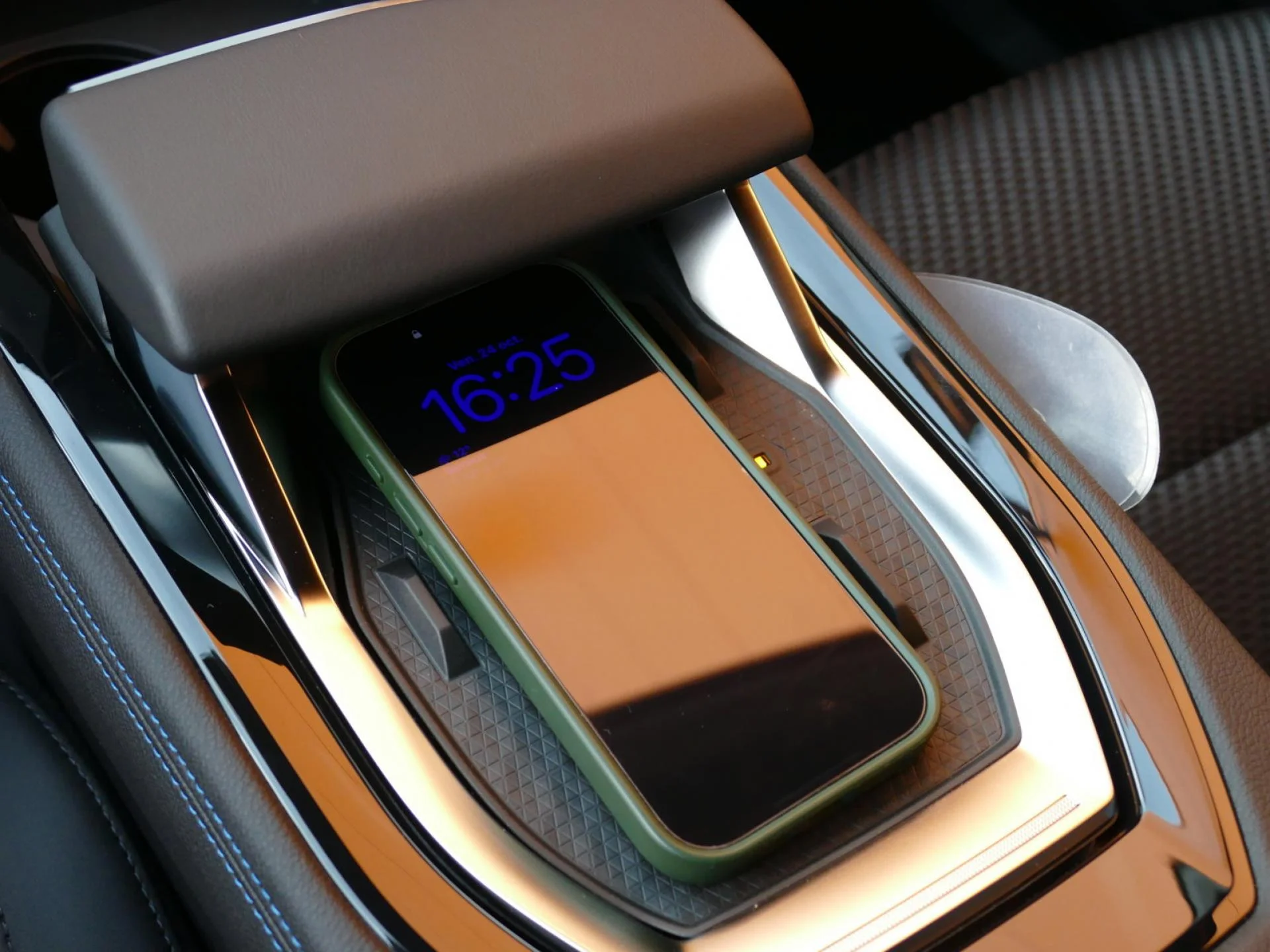 RENAULT AUSTRAL - Miniature 19 sur 33 - Cliquer pour voir cette photo