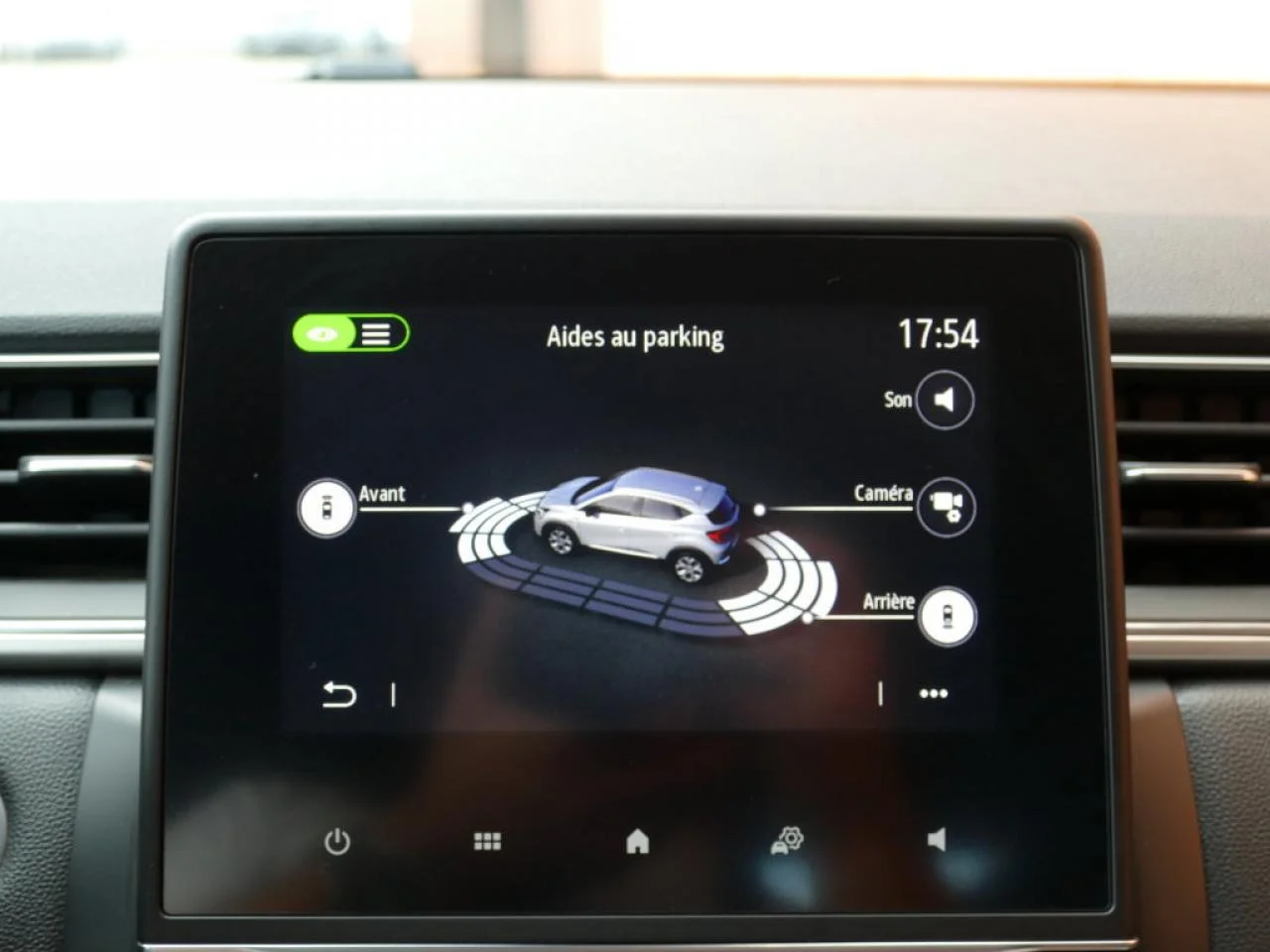 RENAULT CAPTUR - Miniature 14 sur 37 - Cliquer pour voir cette photo