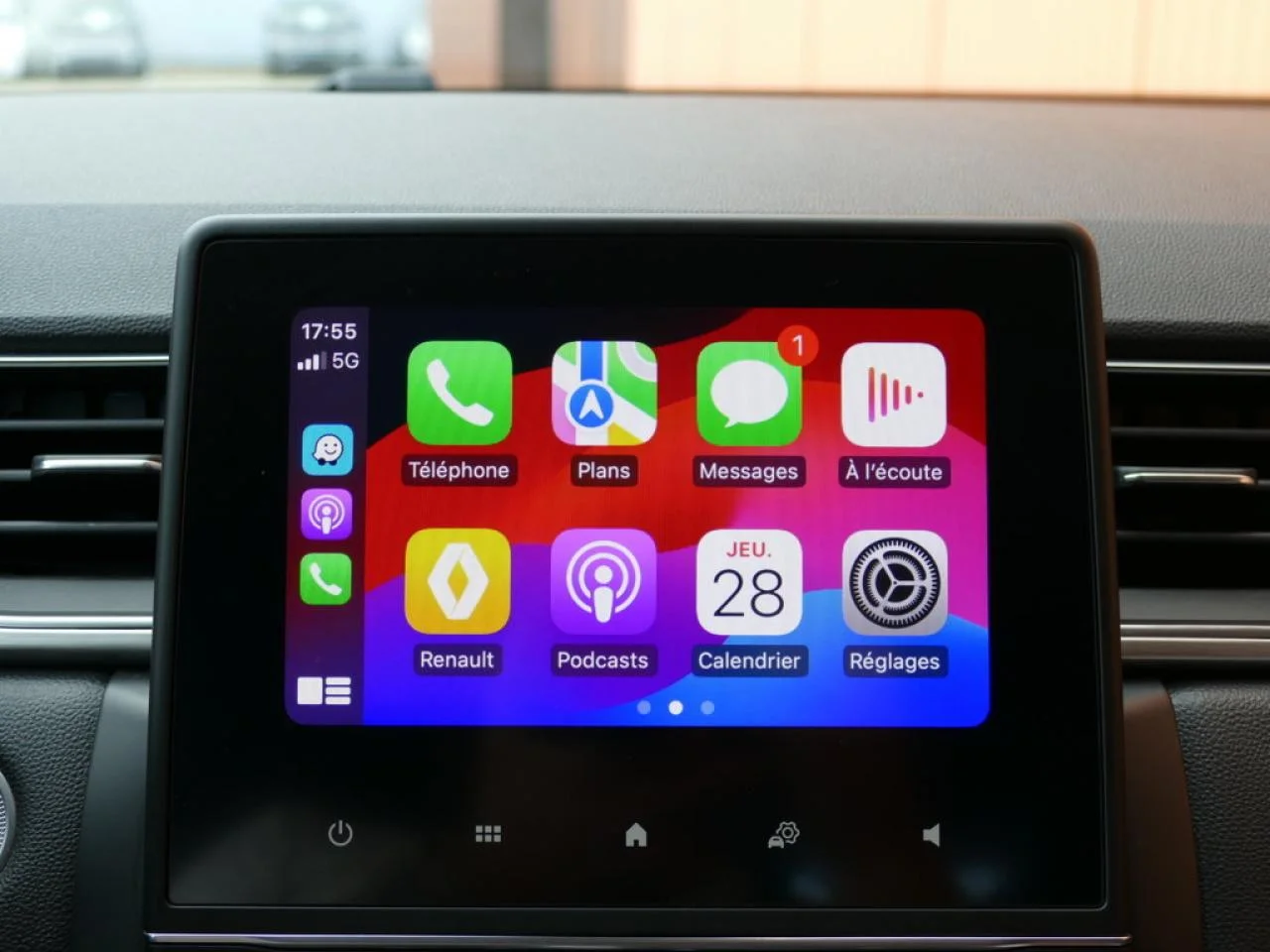 RENAULT CAPTUR - Miniature 33 sur 37 - Cliquer pour voir cette photo