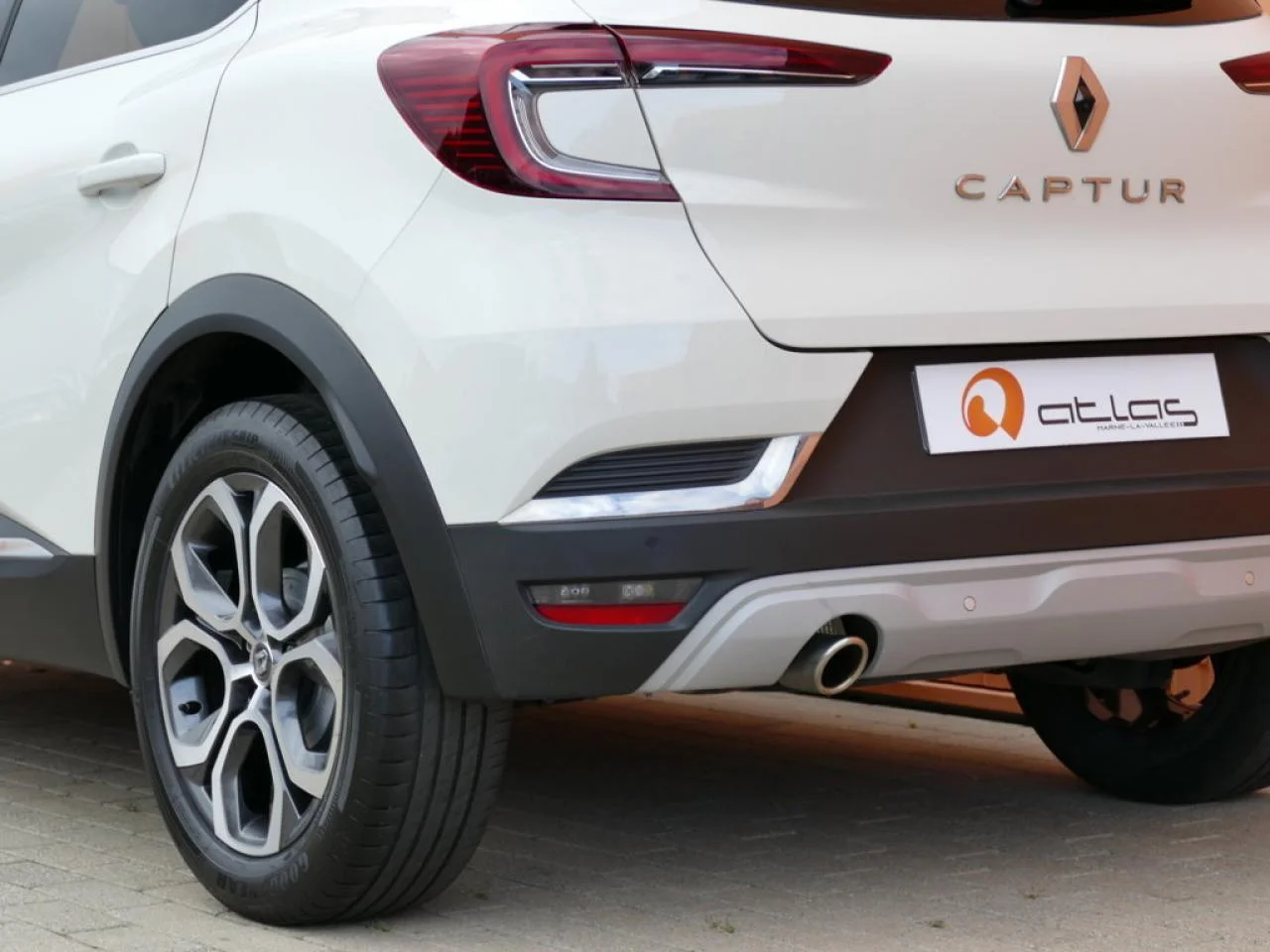 RENAULT CAPTUR - Miniature 5 sur 37 - Cliquer pour voir cette photo