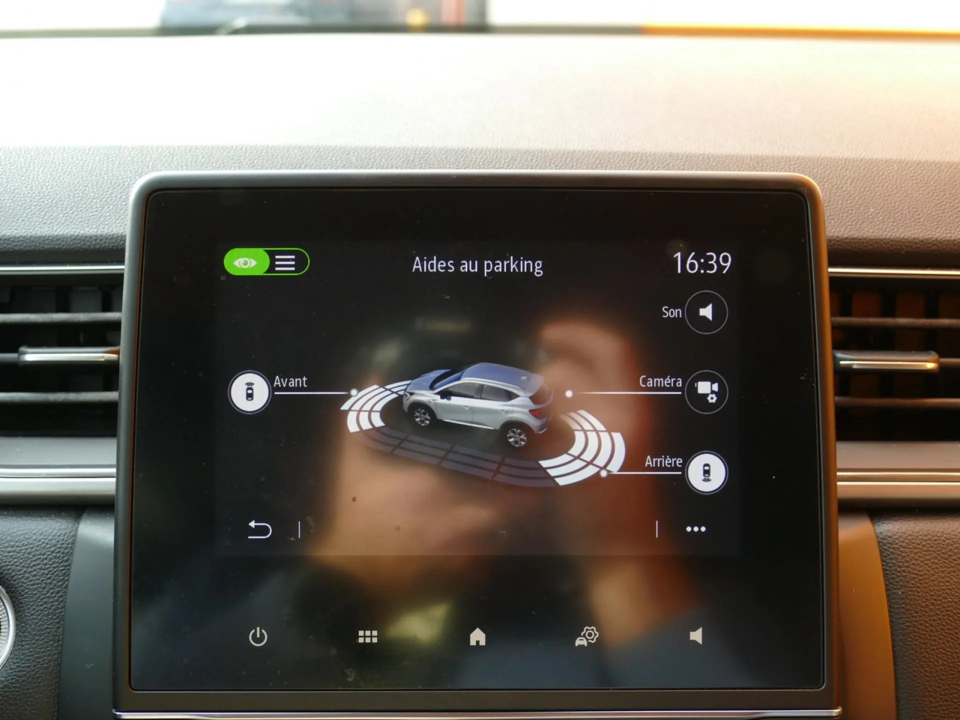 RENAULT CAPTUR - Miniature 13 sur 36 - Cliquer pour voir cette photo