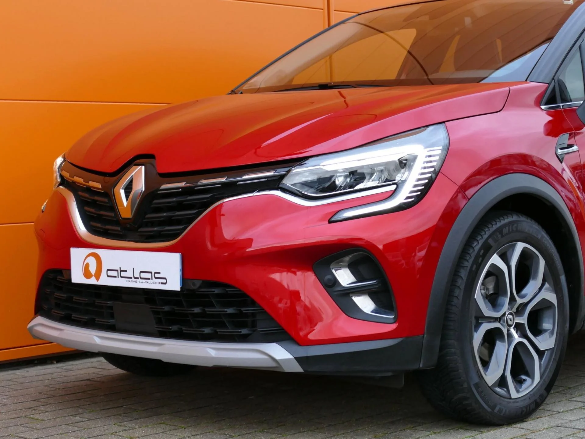 RENAULT CAPTUR - Miniature 31 sur 35 - Cliquer pour voir cette photo