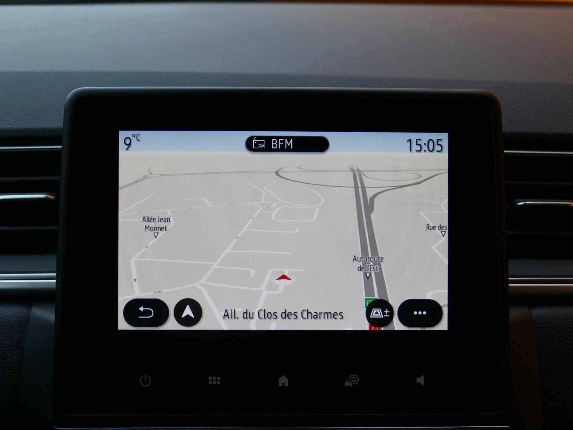 RENAULT CAPTUR - Miniature 9 sur 35 - Cliquer pour voir cette photo