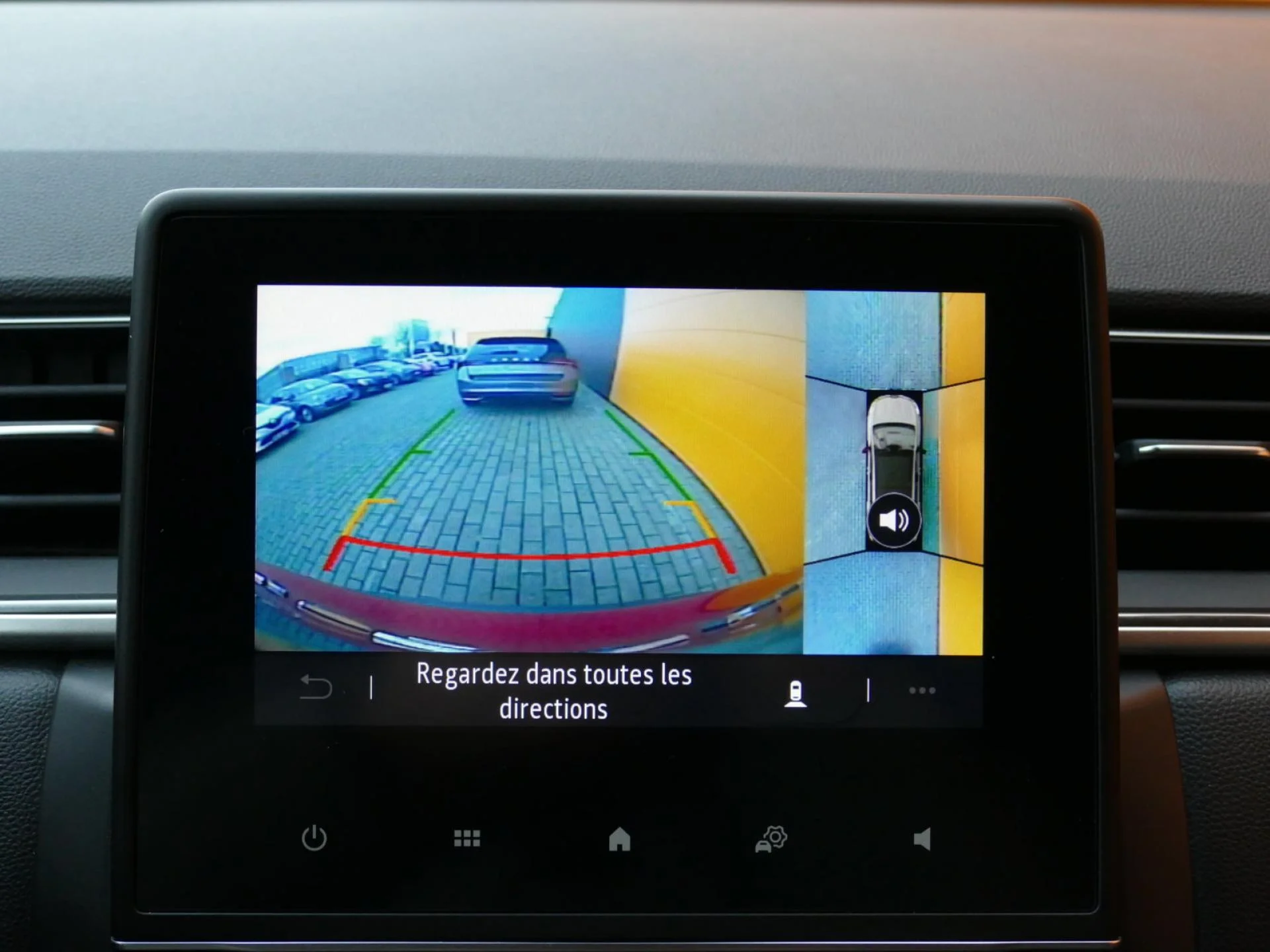 RENAULT CAPTUR - Miniature 10 sur 35 - Cliquer pour voir cette photo