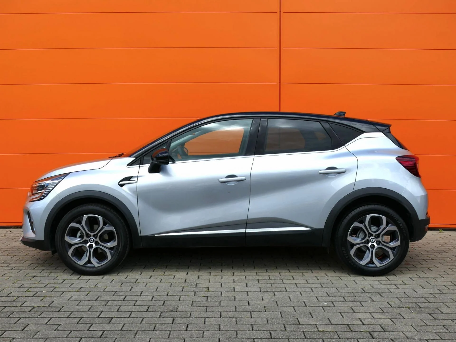 RENAULT CAPTUR - Miniature 3 sur 34 - Cliquer pour voir cette photo