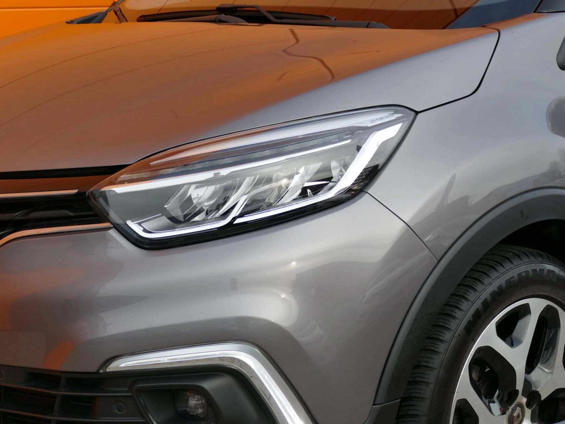 RENAULT CAPTUR - Miniature 27 sur 32 - Cliquer pour voir cette photo