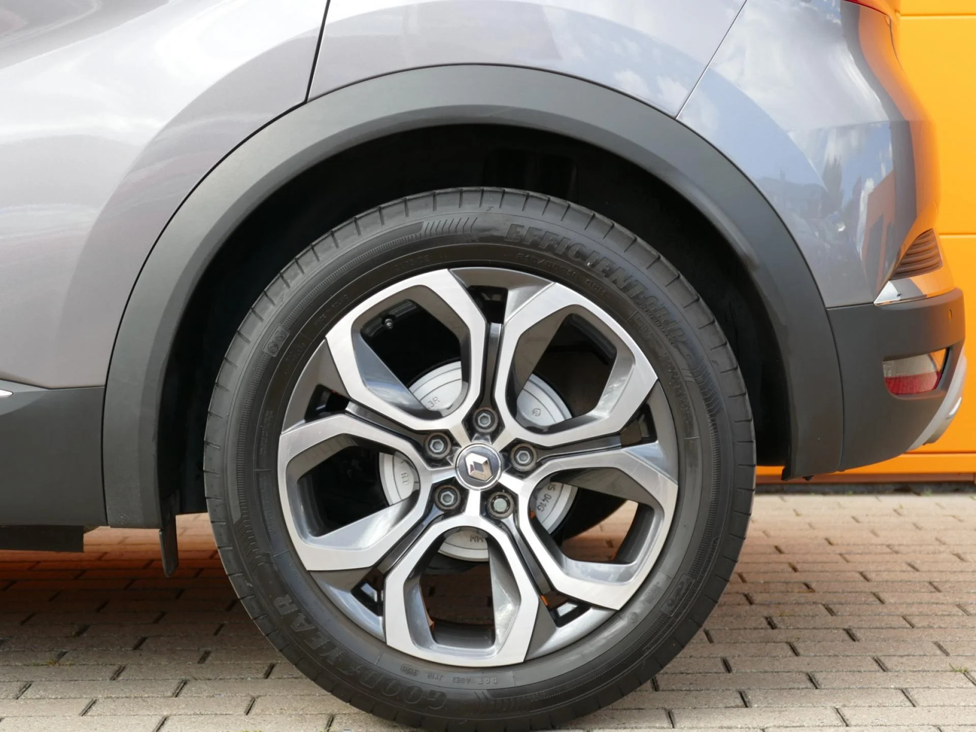 RENAULT CAPTUR - Miniature 36 sur 36 - Cliquer pour voir cette photo
