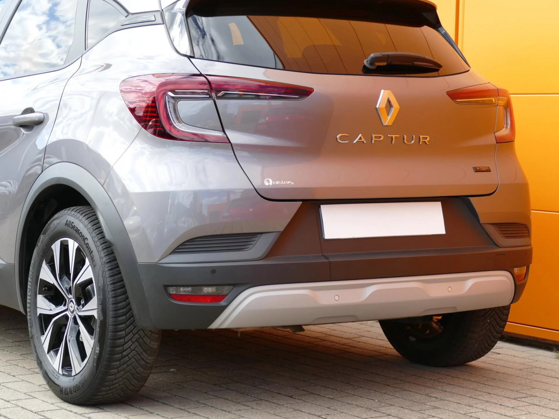 RENAULT CAPTUR - Miniature 30 sur 32 - Cliquer pour voir cette photo