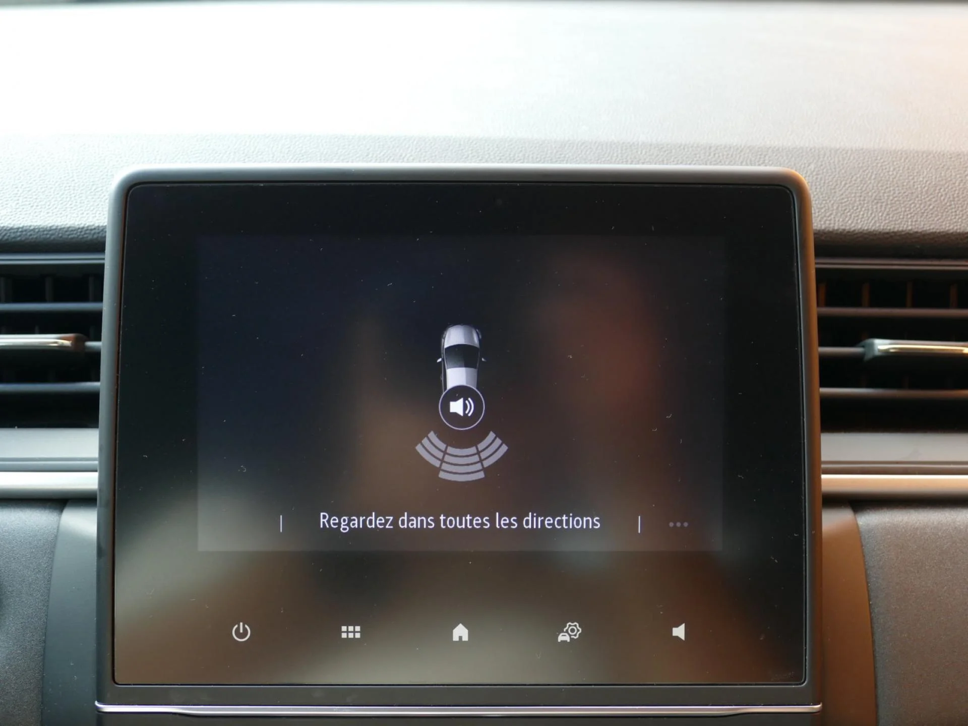 RENAULT CAPTUR - Miniature 11 sur 32 - Cliquer pour voir cette photo