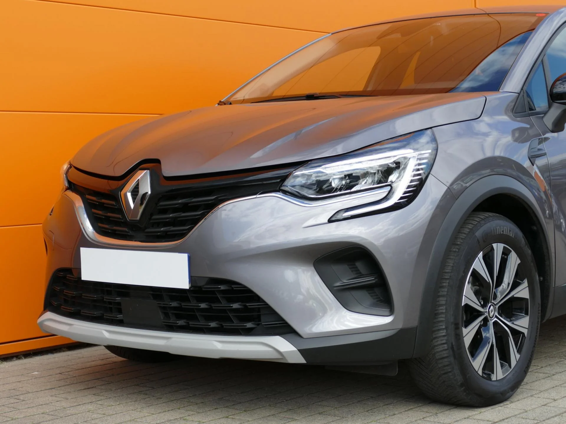 RENAULT CAPTUR - Miniature 28 sur 32 - Cliquer pour voir cette photo