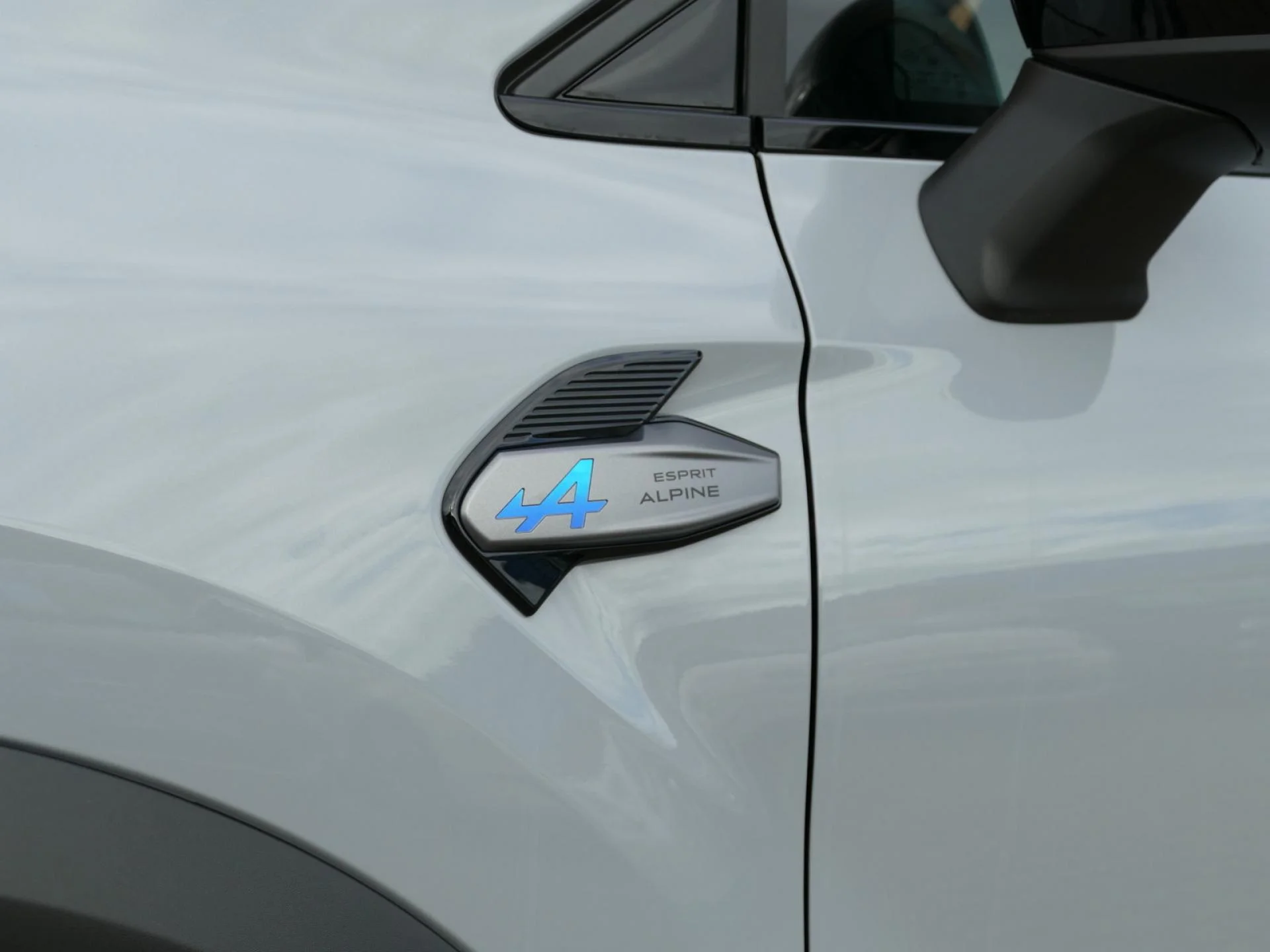 RENAULT CAPTUR - Miniature 13 sur 33 - Cliquer pour voir cette photo