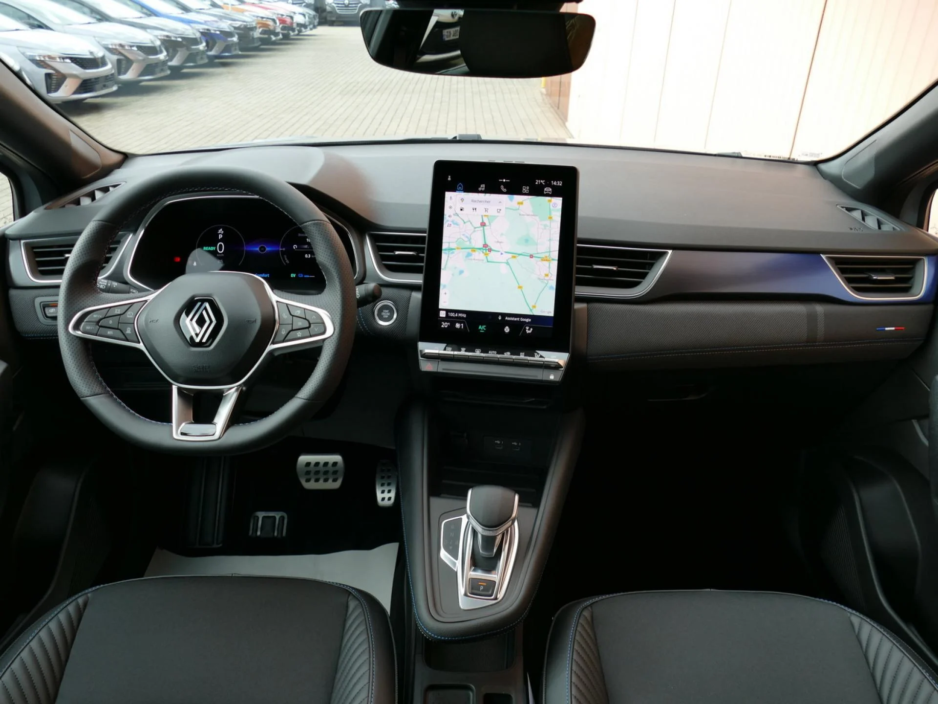 RENAULT CAPTUR - Miniature 23 sur 32 - Cliquer pour voir cette photo
