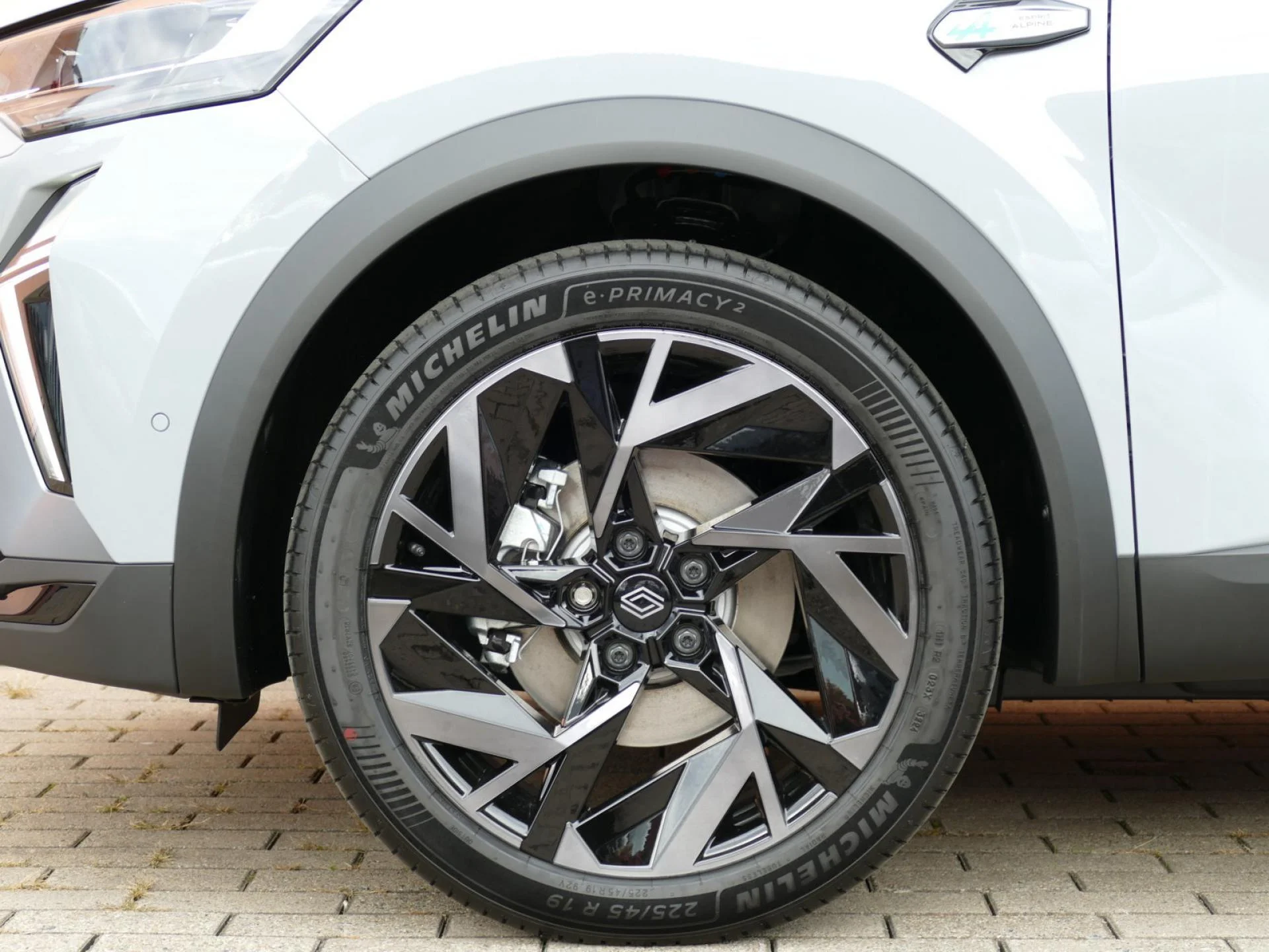 RENAULT CAPTUR - Miniature 30 sur 32 - Cliquer pour voir cette photo