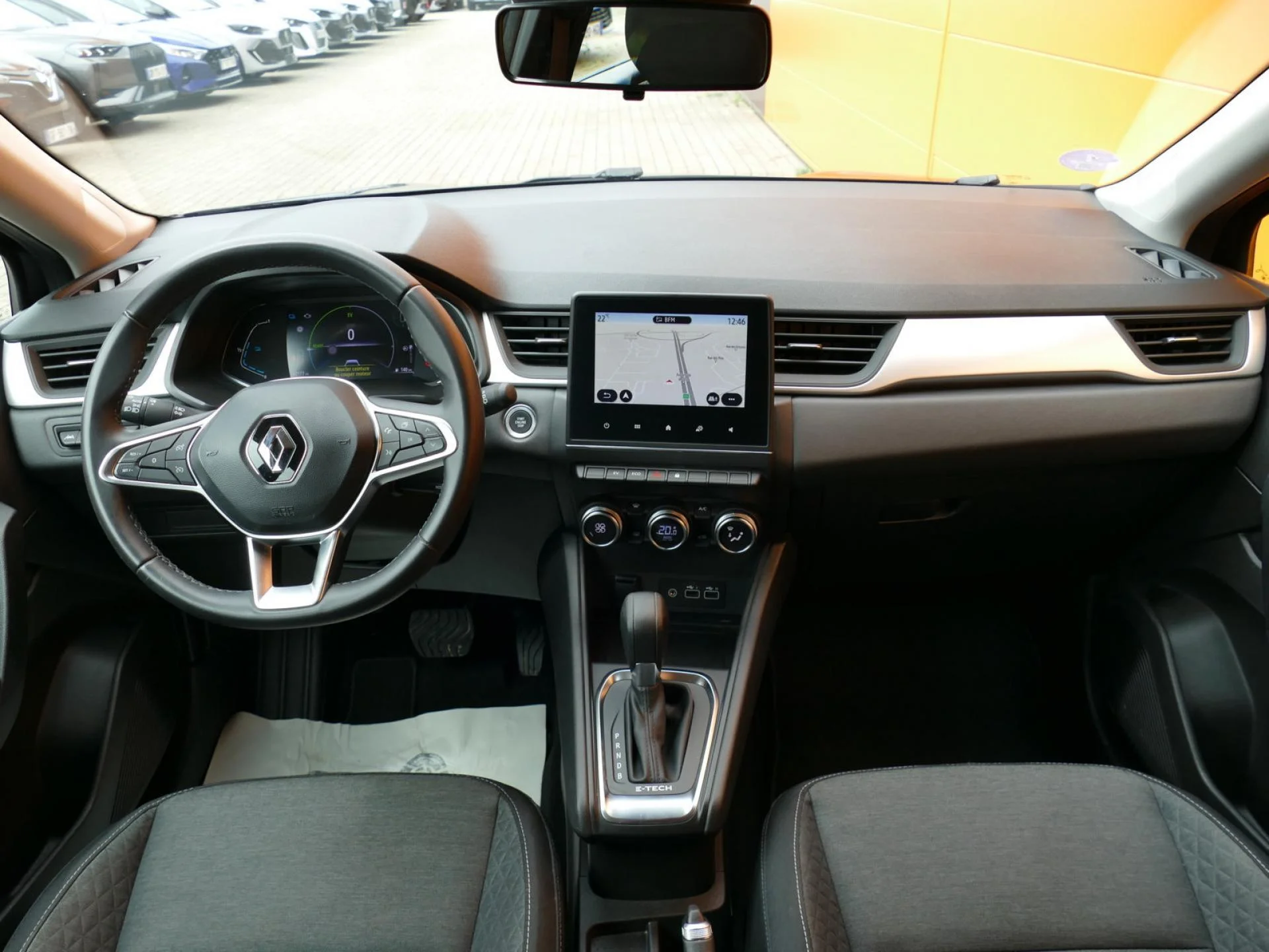 RENAULT CAPTUR - Miniature 5 sur 31 - Cliquer pour voir cette photo