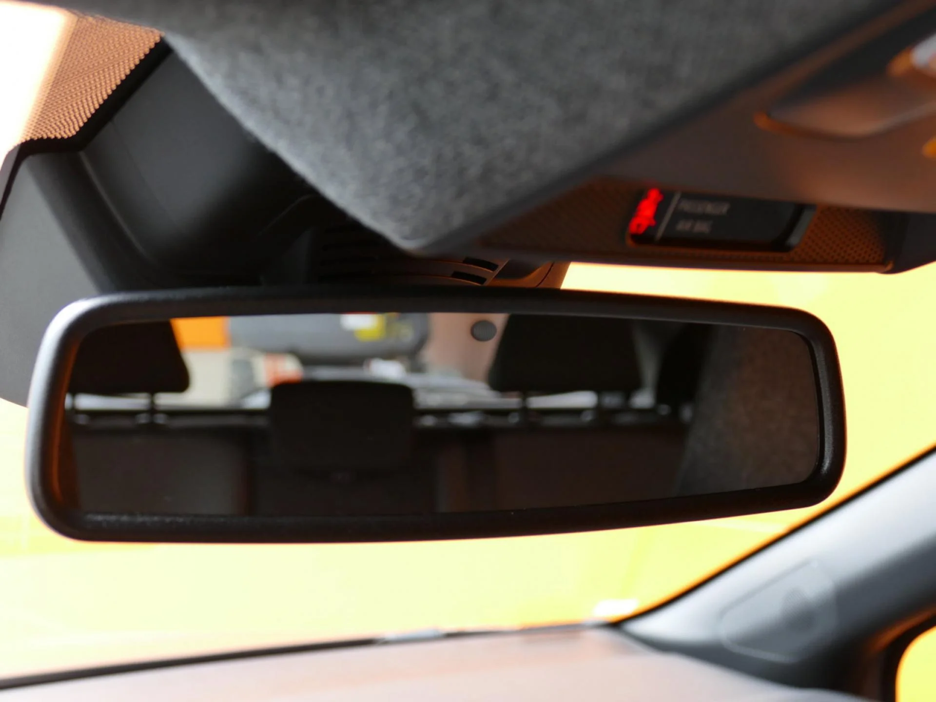 RENAULT CAPTUR - Miniature 18 sur 26 - Cliquer pour voir cette photo