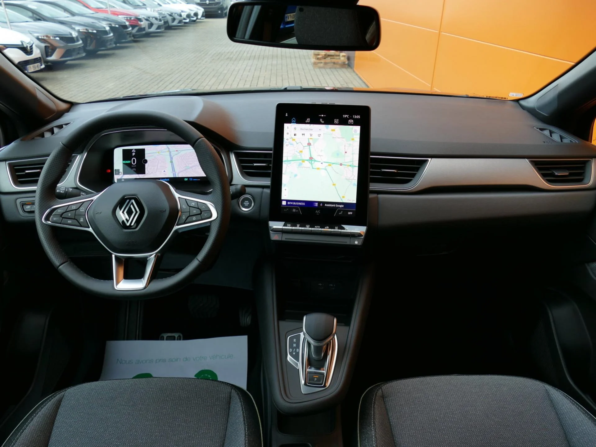 RENAULT CAPTUR - Miniature 5 sur 32 - Cliquer pour voir cette photo