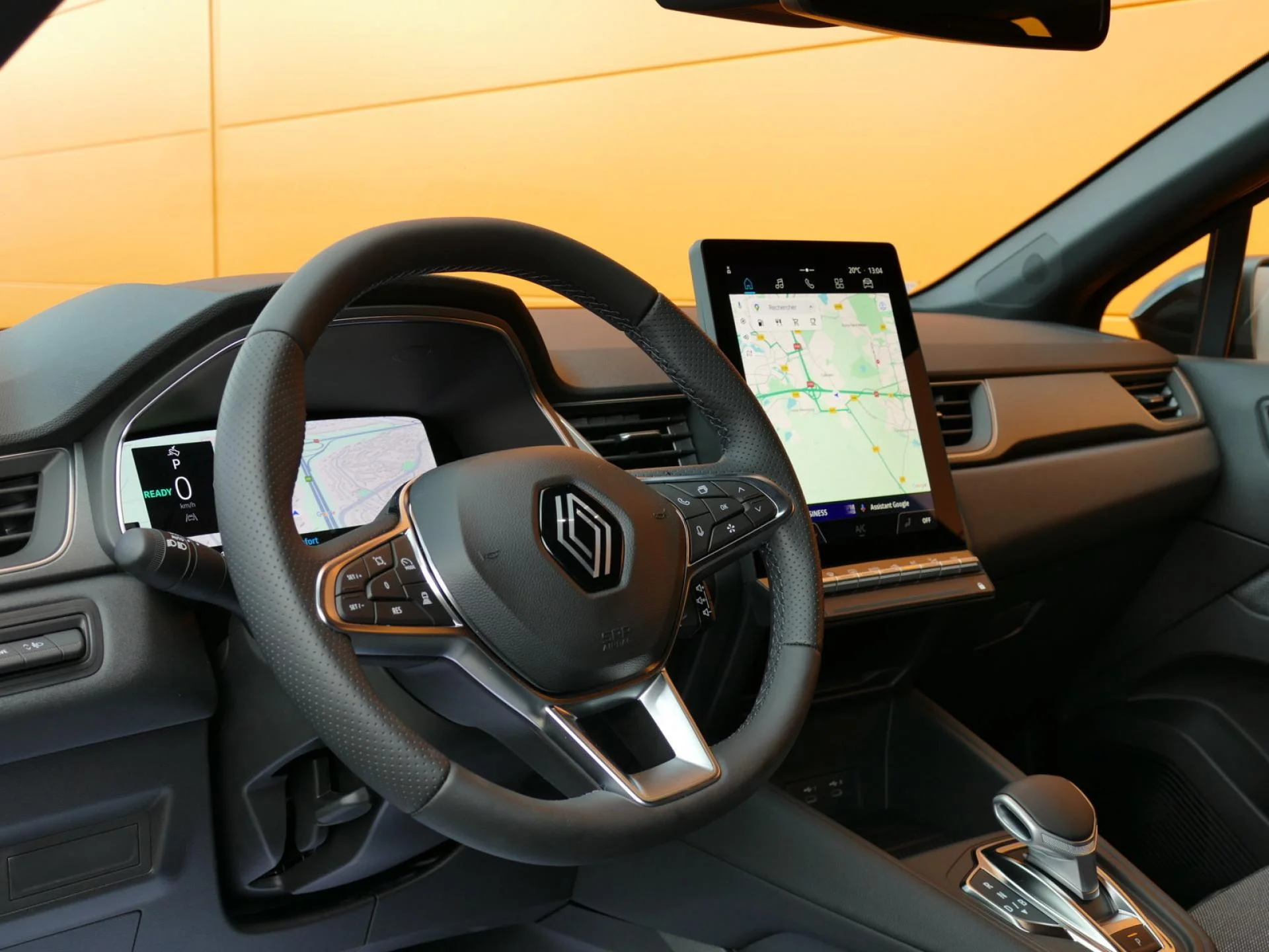 RENAULT CAPTUR - Miniature 14 sur 32 - Cliquer pour voir cette photo