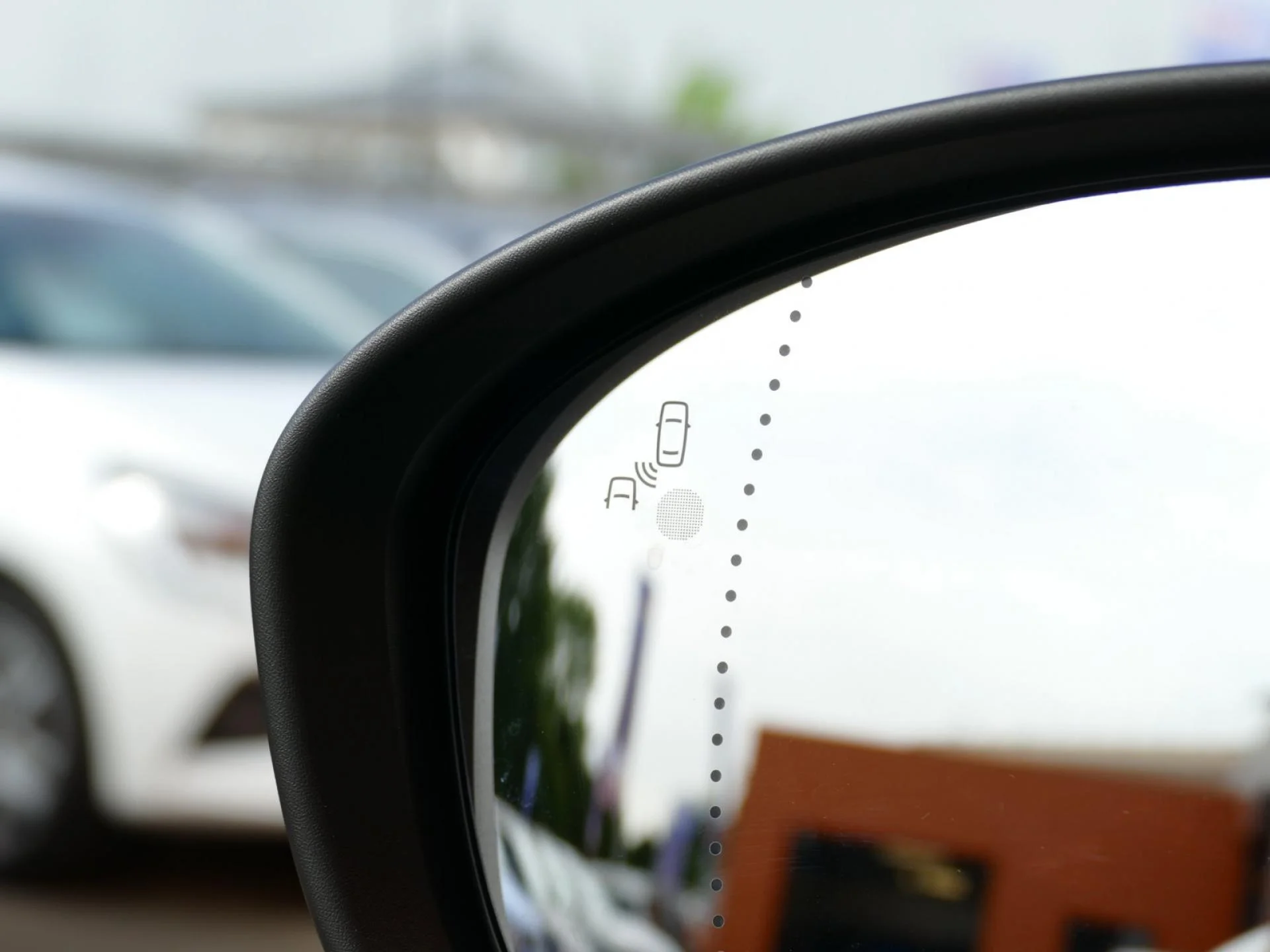 RENAULT CAPTUR - Miniature 27 sur 34 - Cliquer pour voir cette photo