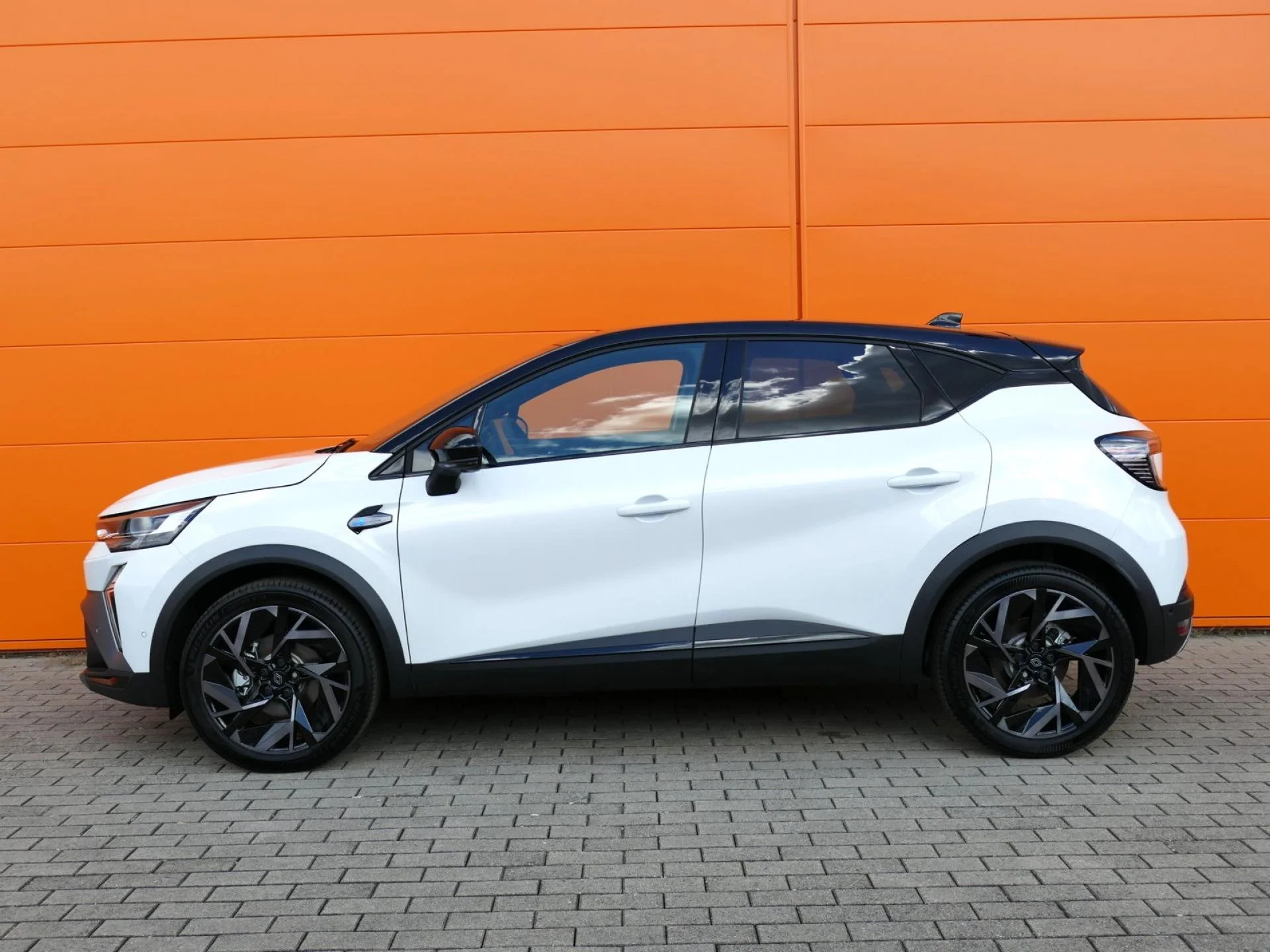 RENAULT CAPTUR - Miniature 4 sur 33 - Cliquer pour voir cette photo