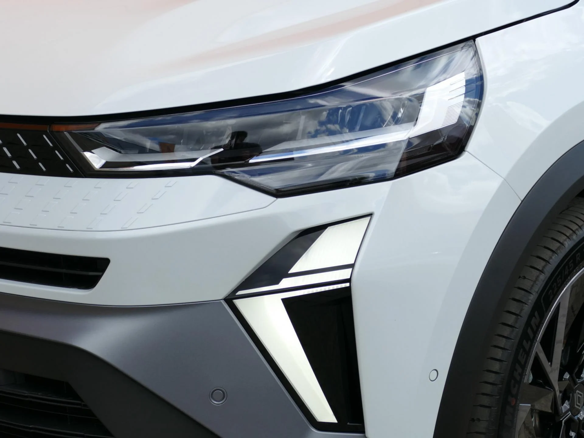 RENAULT CAPTUR - Miniature 30 sur 33 - Cliquer pour voir cette photo