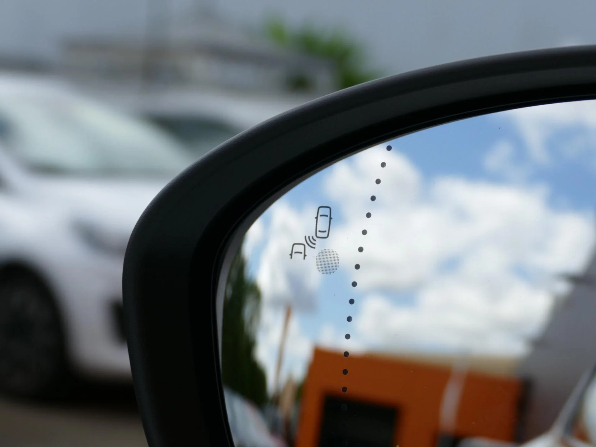 RENAULT CAPTUR - Miniature 27 sur 33 - Cliquer pour voir cette photo