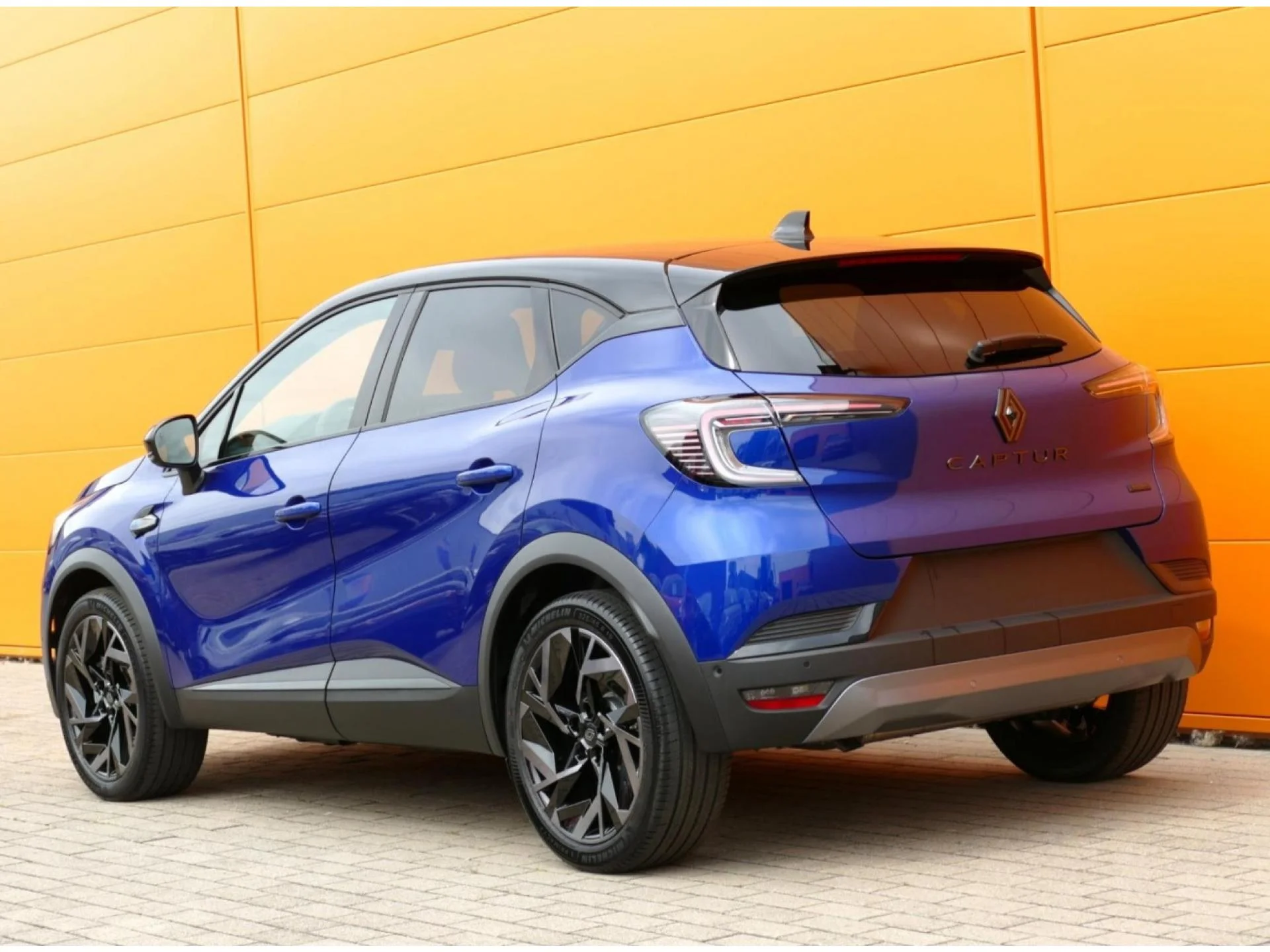 RENAULT CAPTUR - Miniature 5 sur 34 - Cliquer pour voir cette photo