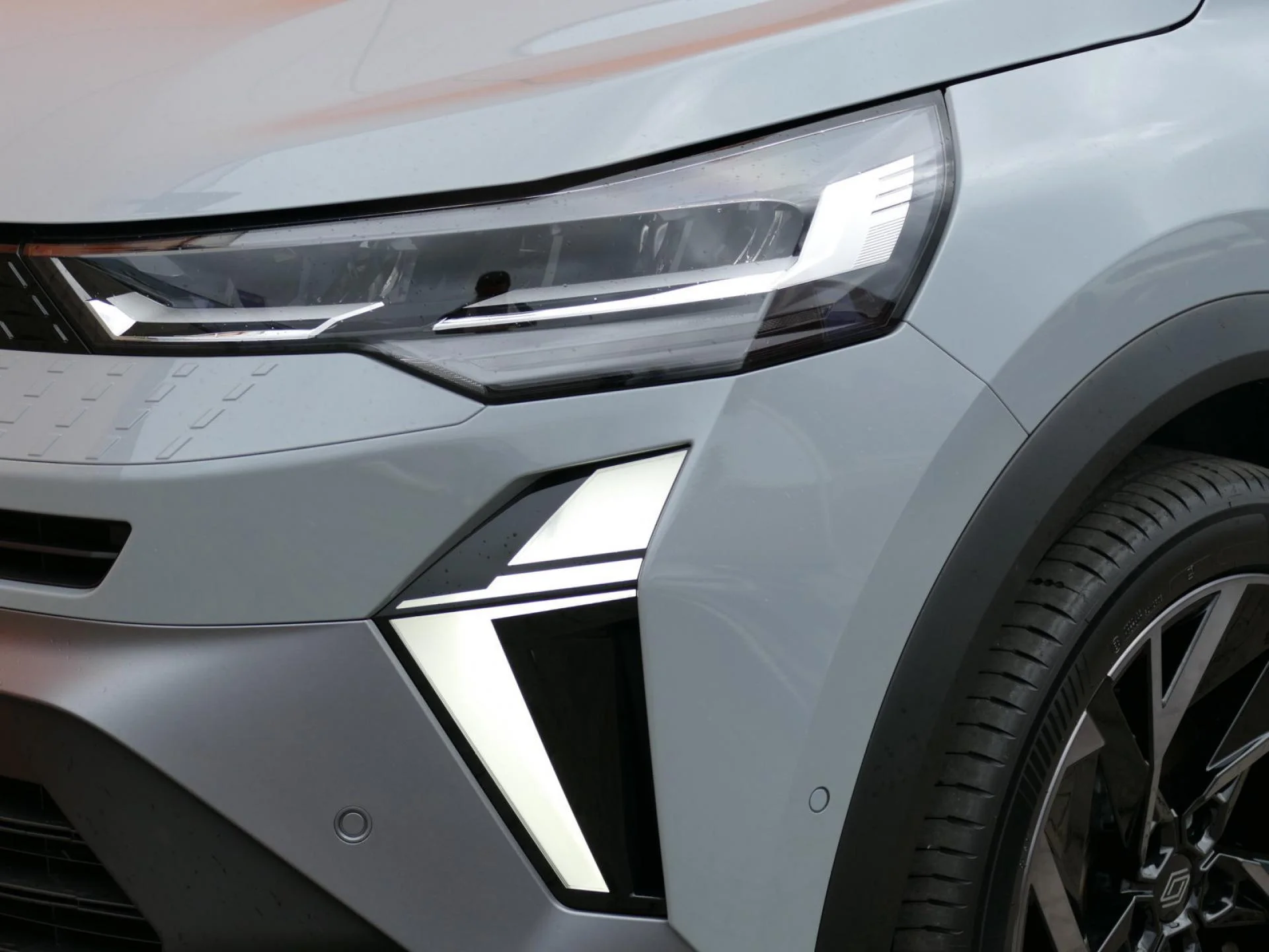 RENAULT CAPTUR - Miniature 30 sur 34 - Cliquer pour voir cette photo