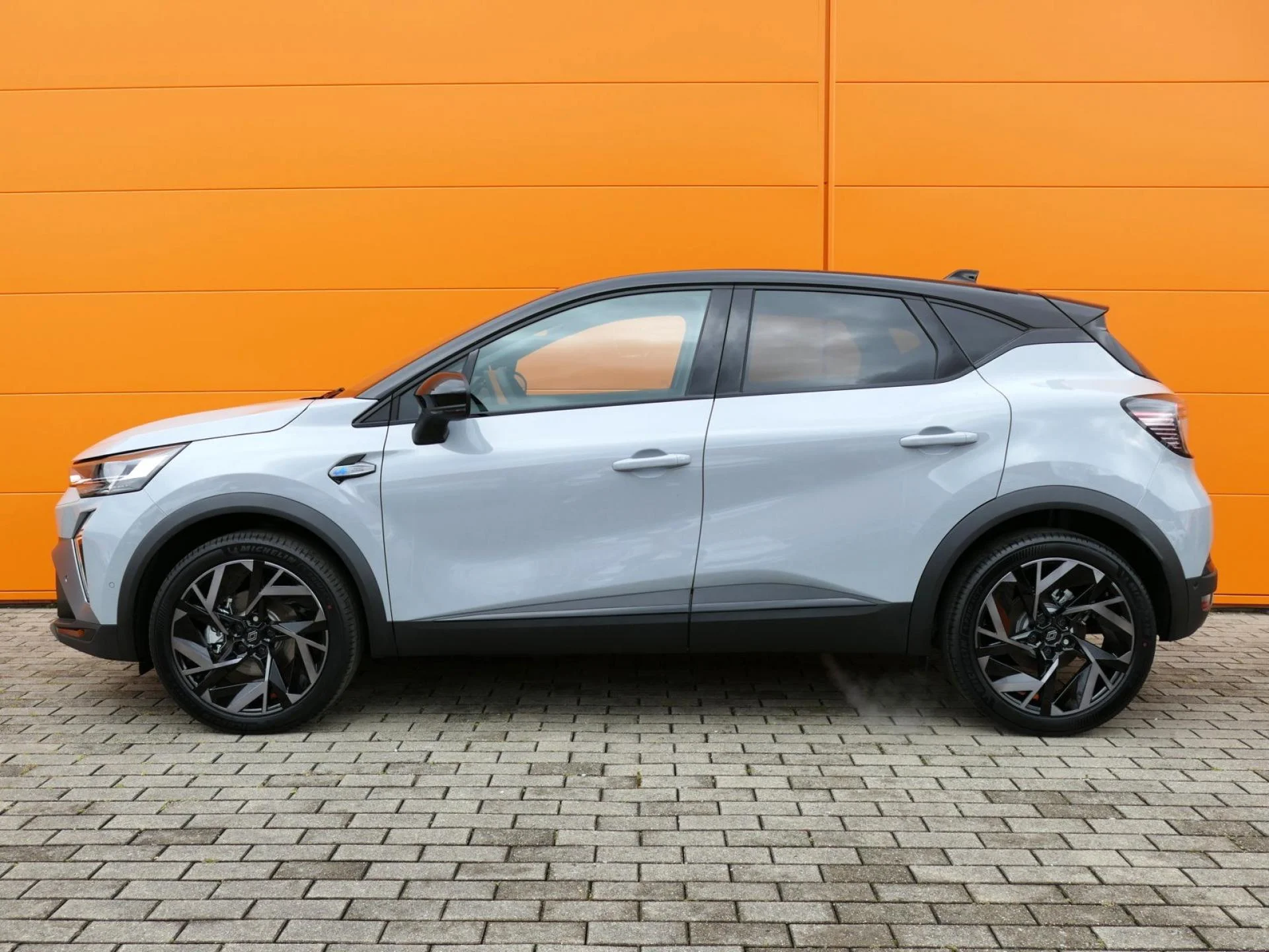 RENAULT CAPTUR - Miniature 3 sur 34 - Cliquer pour voir cette photo
