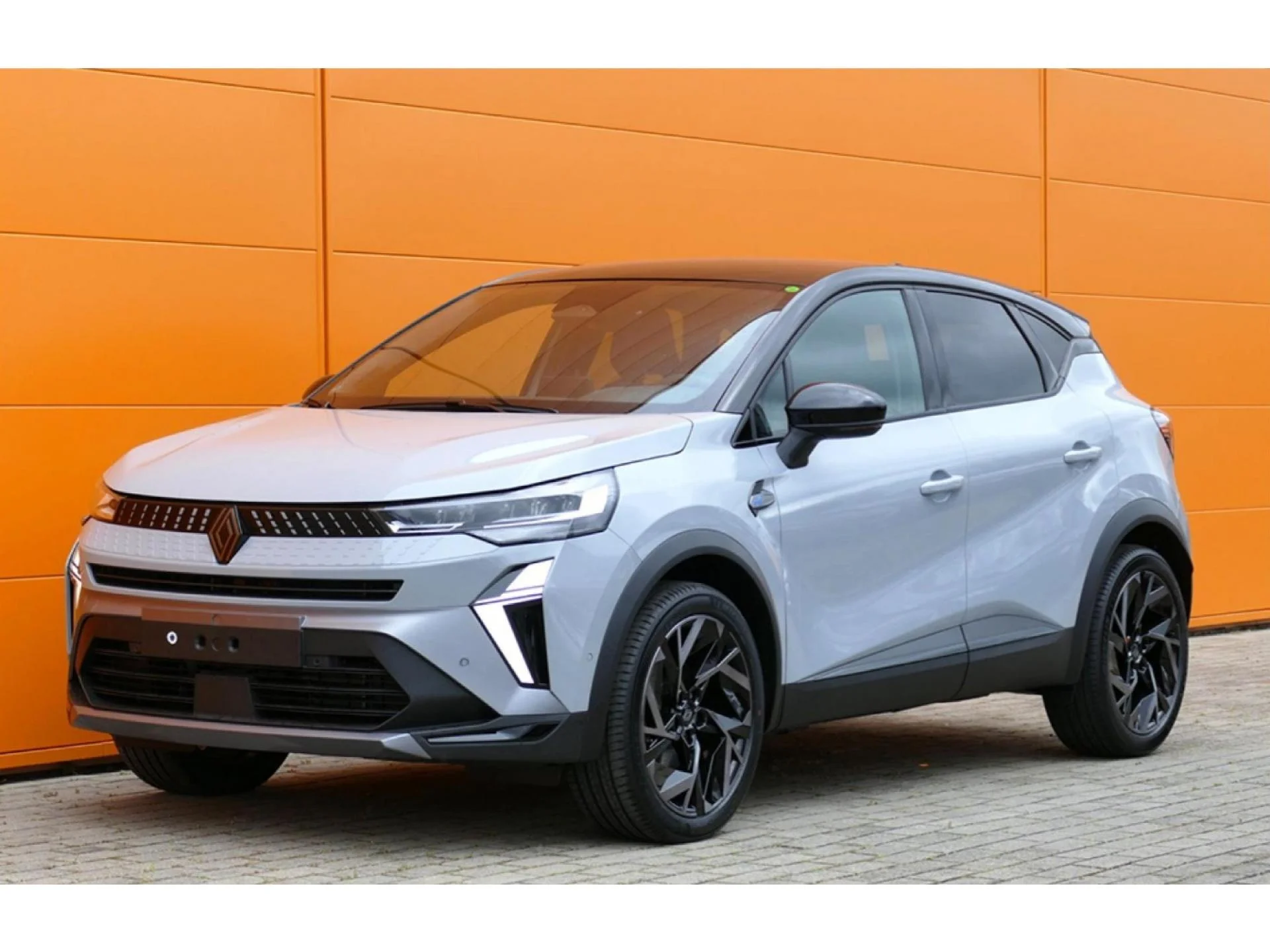 RENAULT CAPTUR - Miniature 3 sur 32 - Cliquer pour voir cette photo
