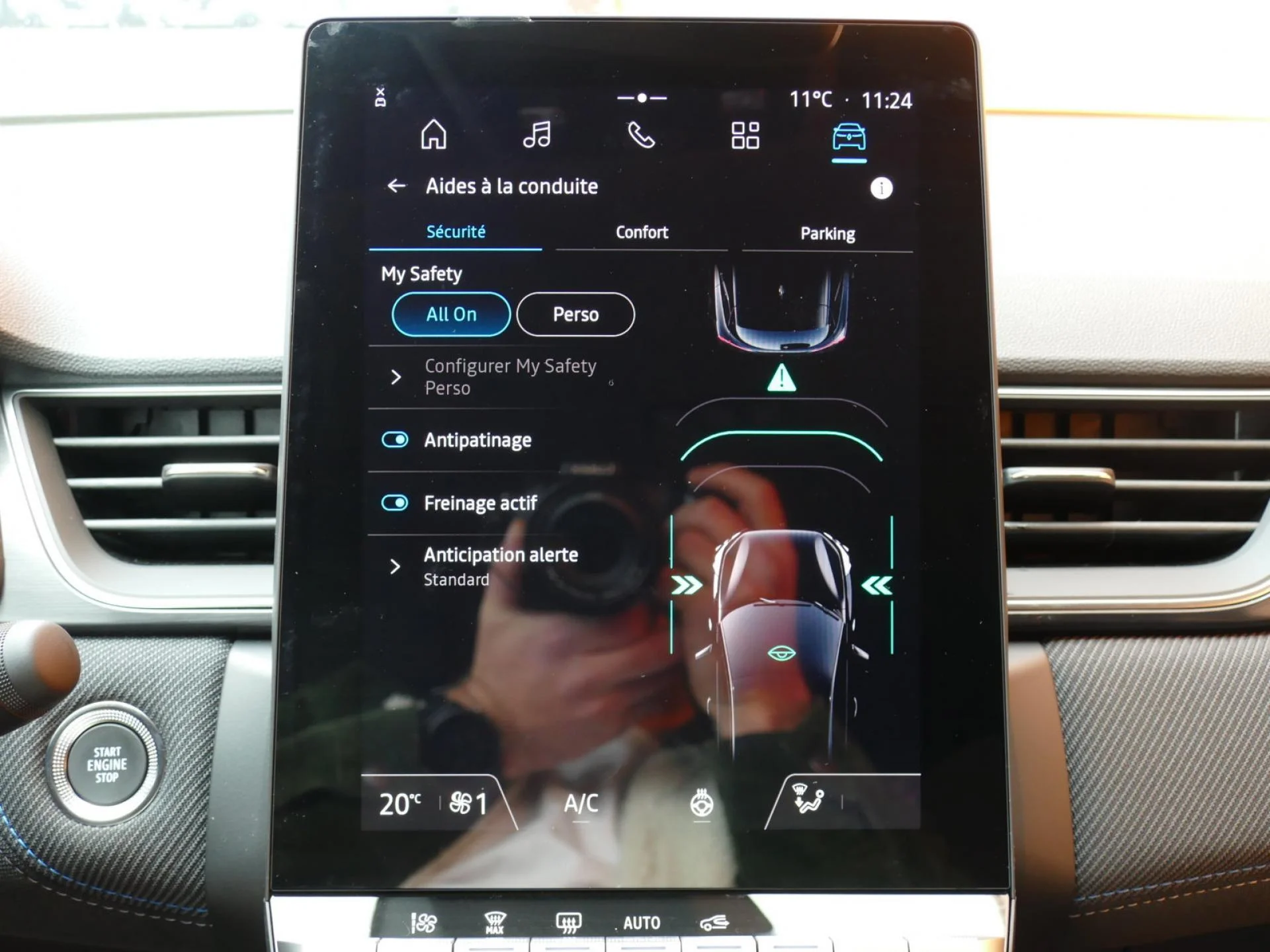 RENAULT CAPTUR - Miniature 11 sur 28 - Cliquer pour voir cette photo