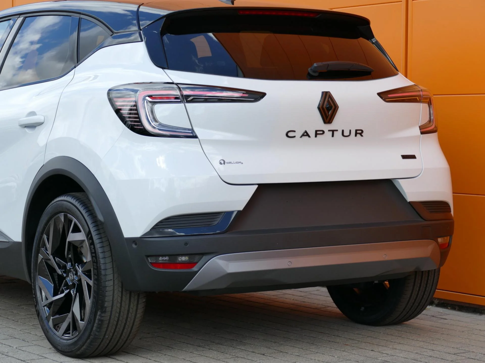 RENAULT CAPTUR - Miniature 31 sur 33 - Cliquer pour voir cette photo