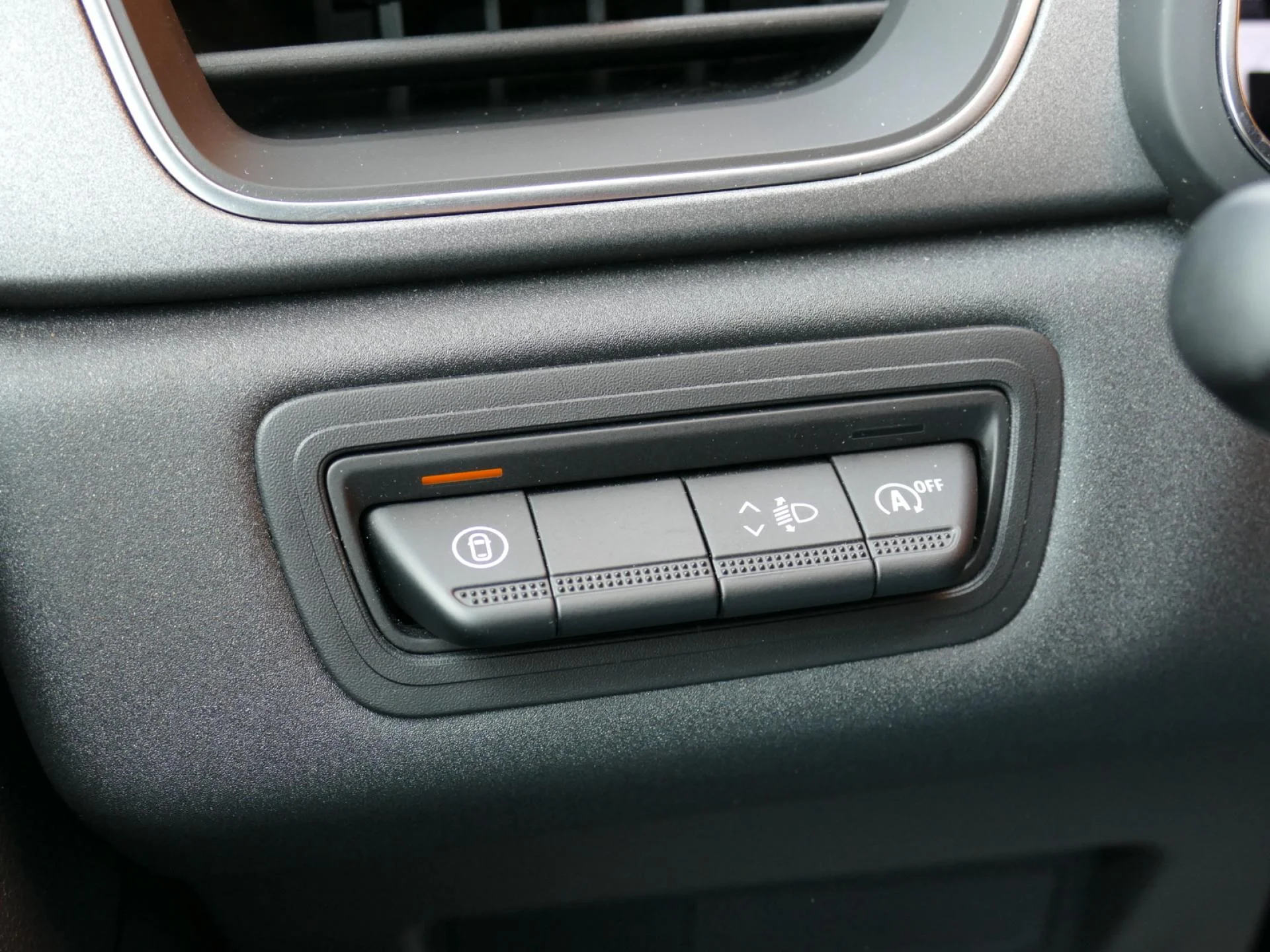 RENAULT CAPTUR - Miniature 17 sur 32 - Cliquer pour voir cette photo