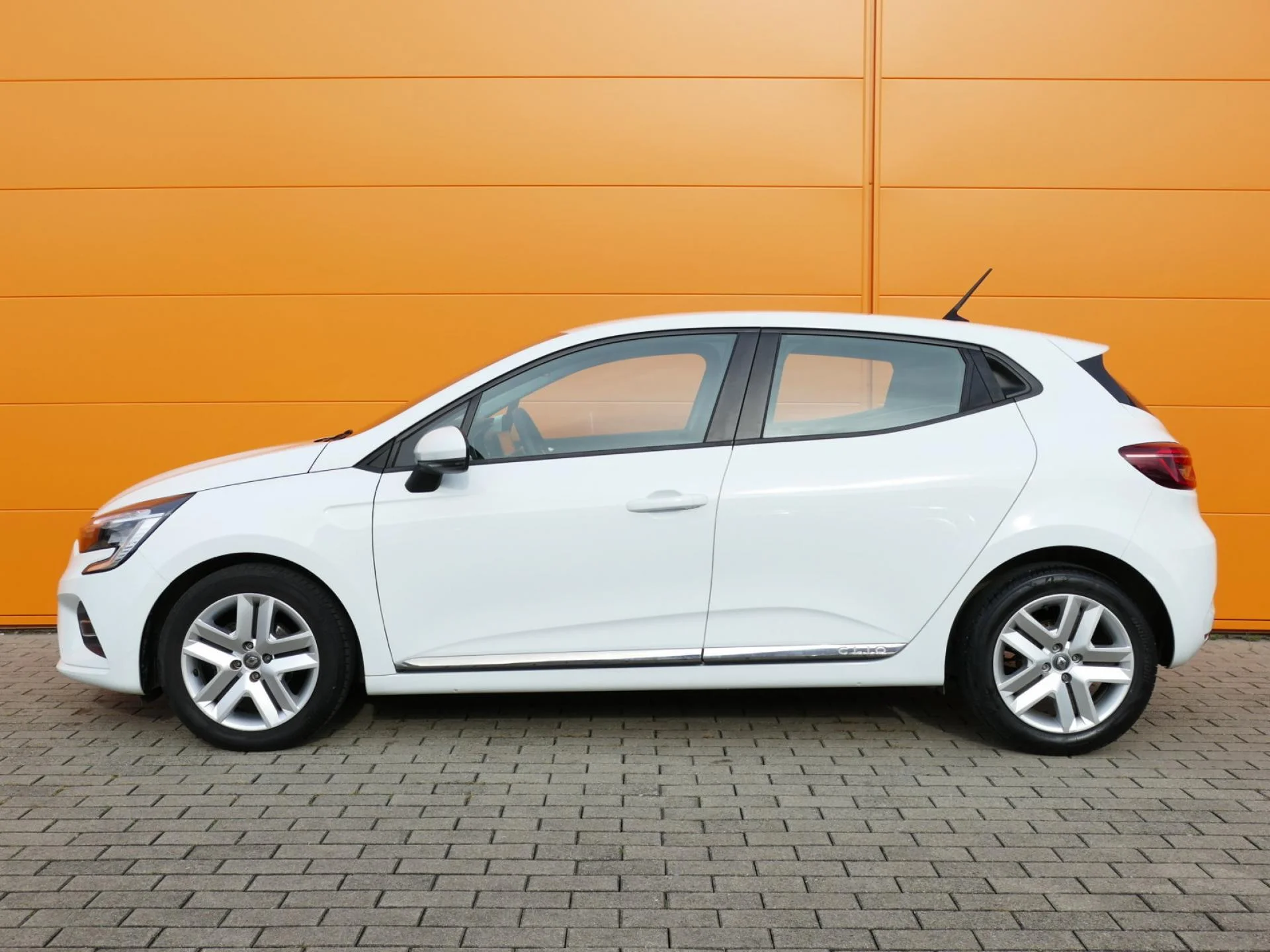 RENAULT CLIO - Miniature 3 sur 31 - Cliquer pour voir cette photo