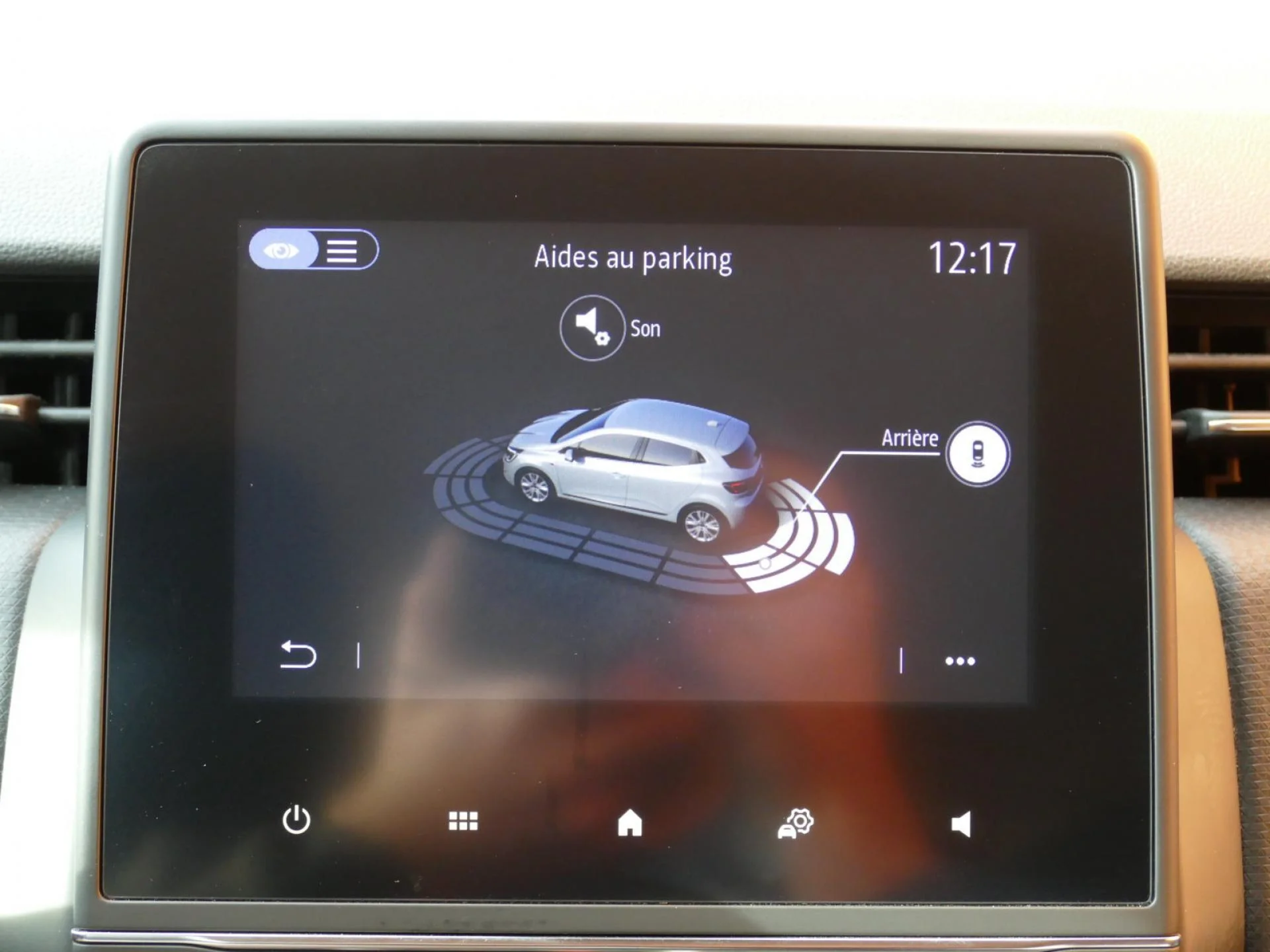 RENAULT CLIO - Miniature 12 sur 31 - Cliquer pour voir cette photo