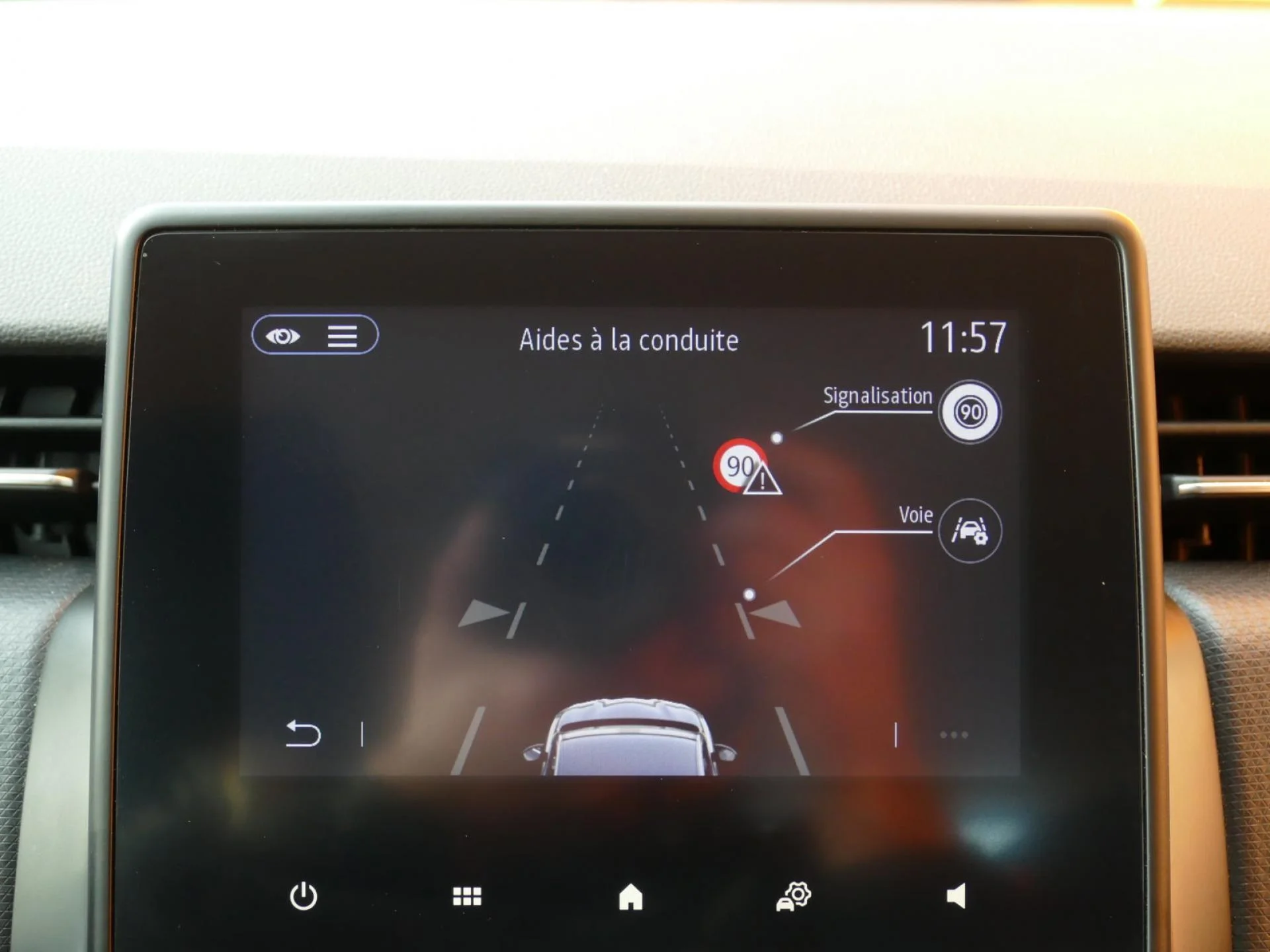 RENAULT CLIO - Miniature 11 sur 31 - Cliquer pour voir cette photo