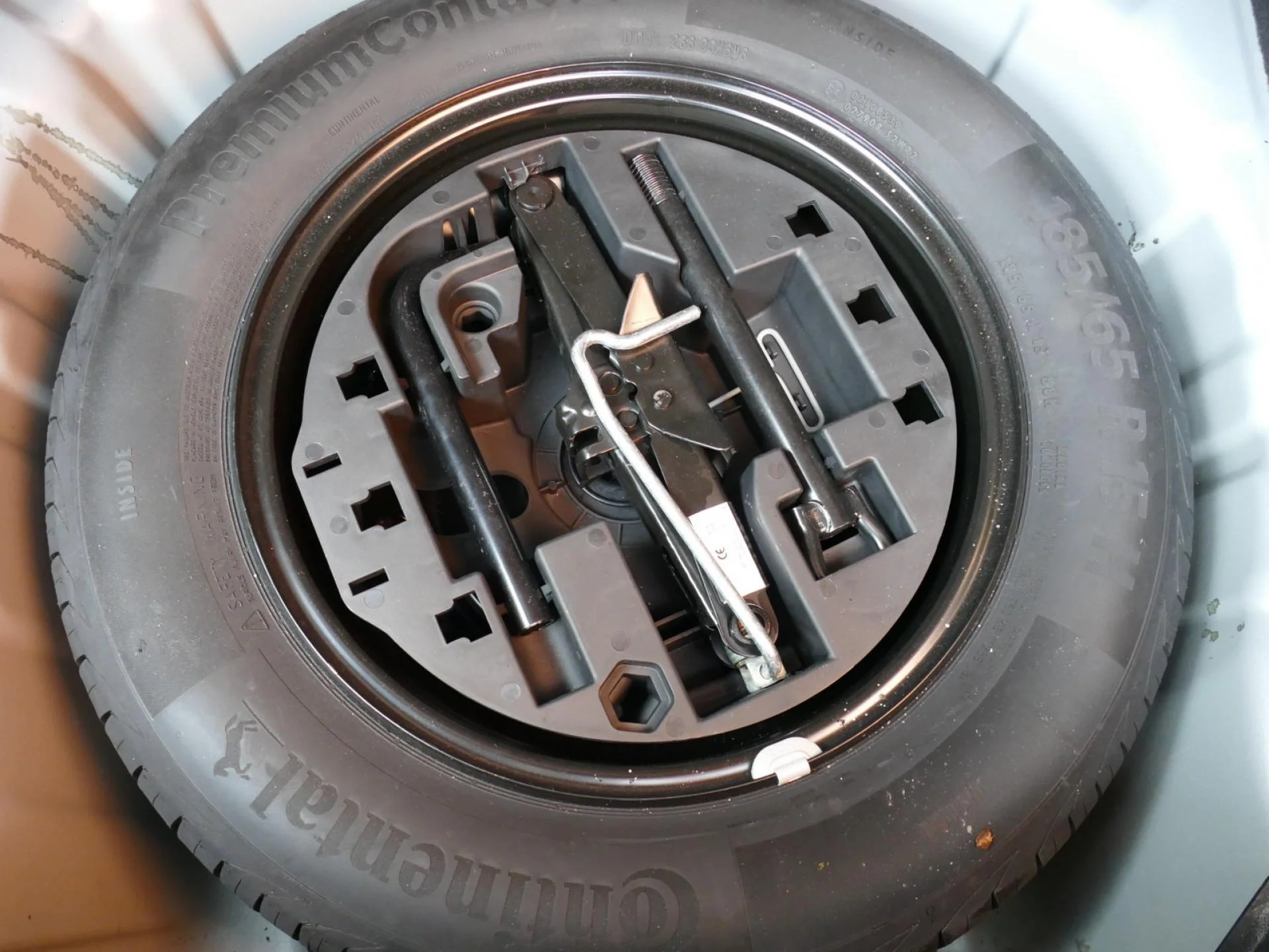 RENAULT CLIO - Miniature 24 sur 31 - Cliquer pour voir cette photo