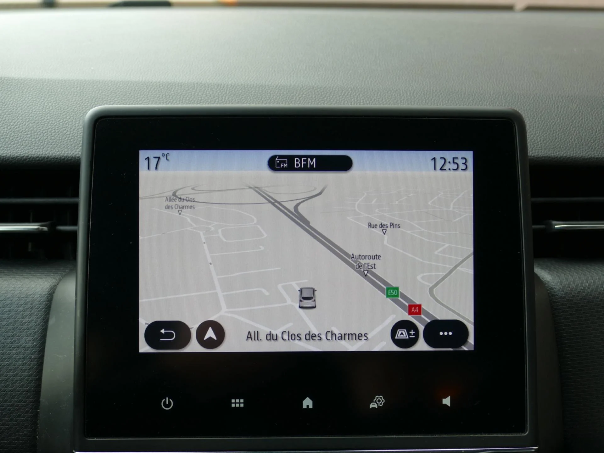 RENAULT CLIO - Miniature 9 sur 31 - Cliquer pour voir cette photo