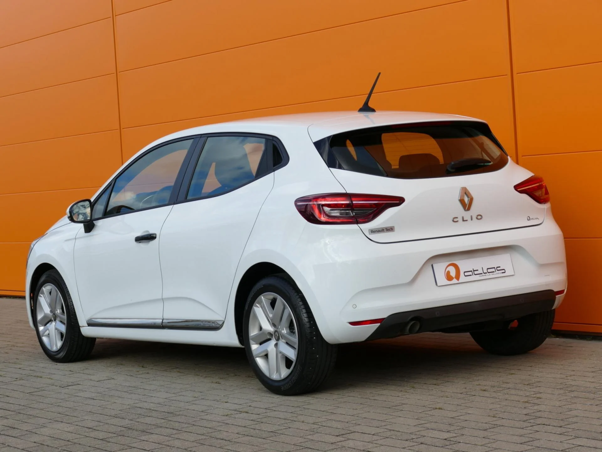 RENAULT CLIO - Miniature 4 sur 31 - Cliquer pour voir cette photo