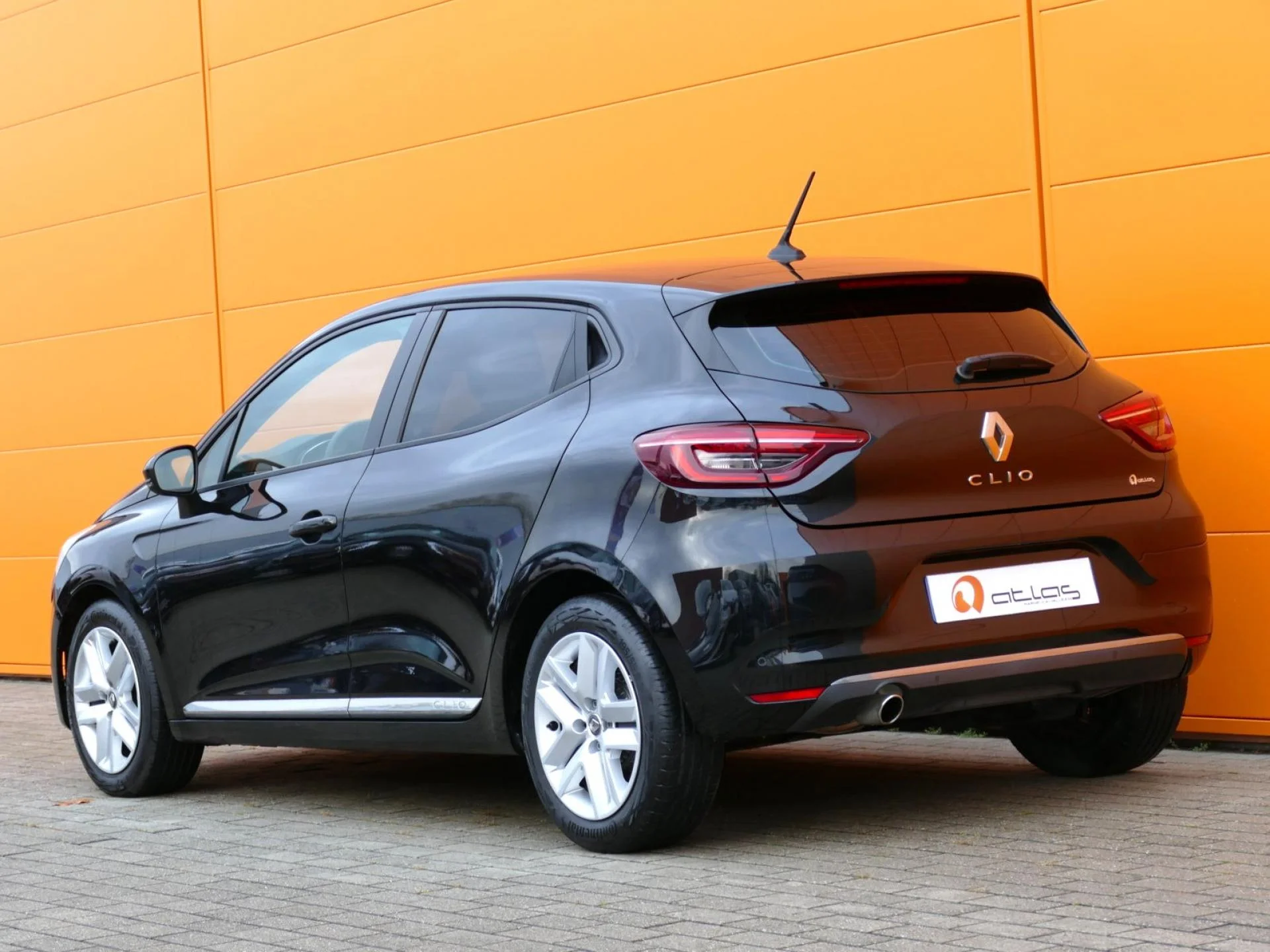 RENAULT CLIO - Miniature 4 sur 32 - Cliquer pour voir cette photo