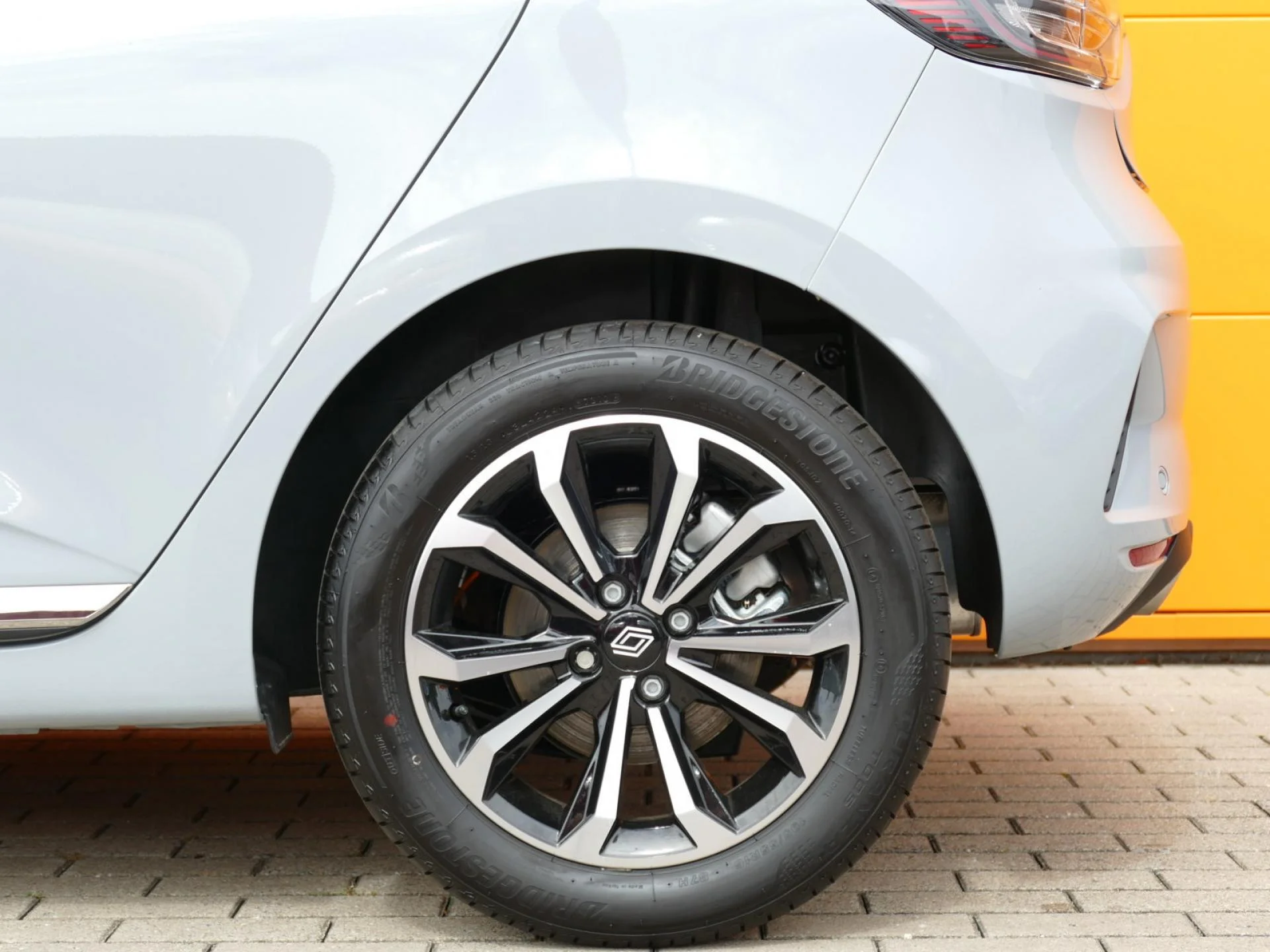 RENAULT CLIO - Miniature 32 sur 32 - Cliquer pour voir cette photo