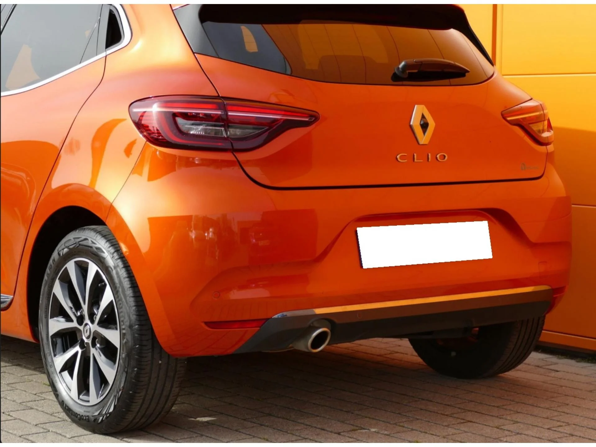 RENAULT CLIO - Miniature 32 sur 35 - Cliquer pour voir cette photo